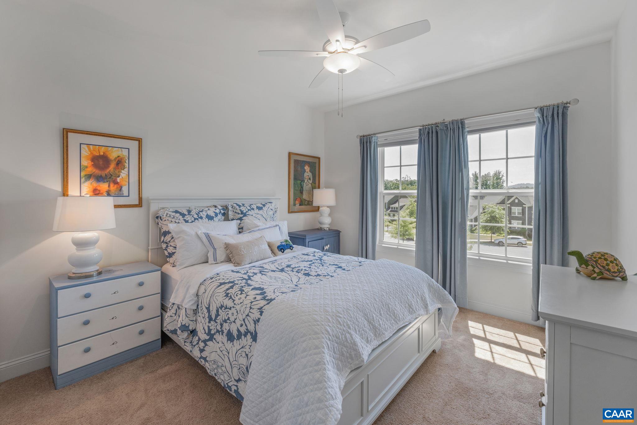 2616 LAVACA CT