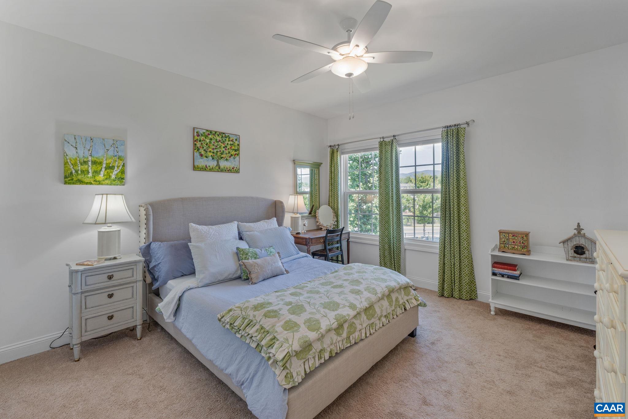 2616 LAVACA CT
