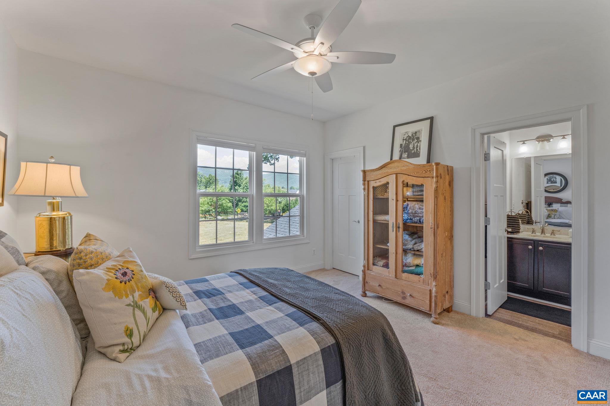 2616 LAVACA CT
