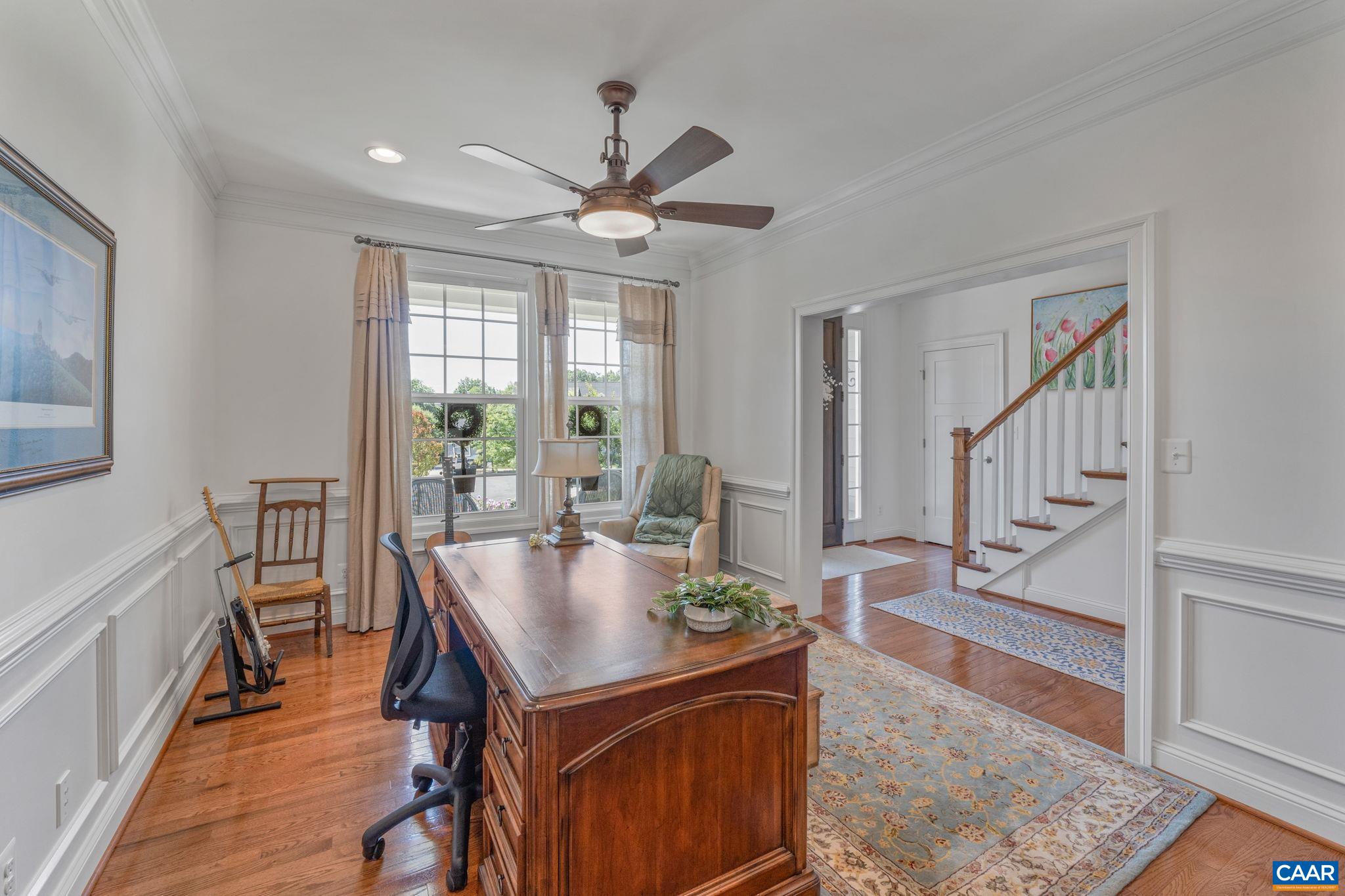 2616 LAVACA CT