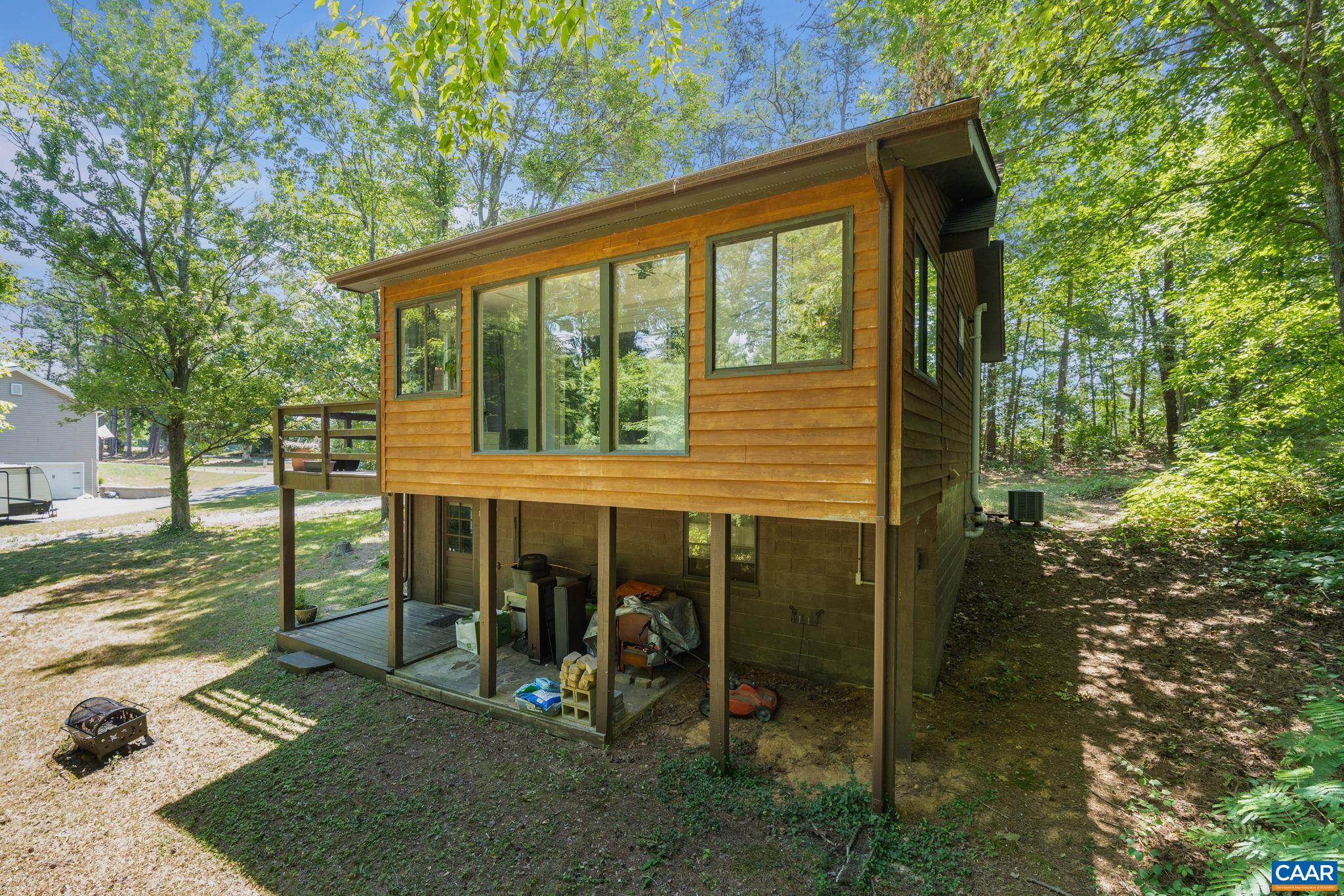 1973 SWIFT RUN RD