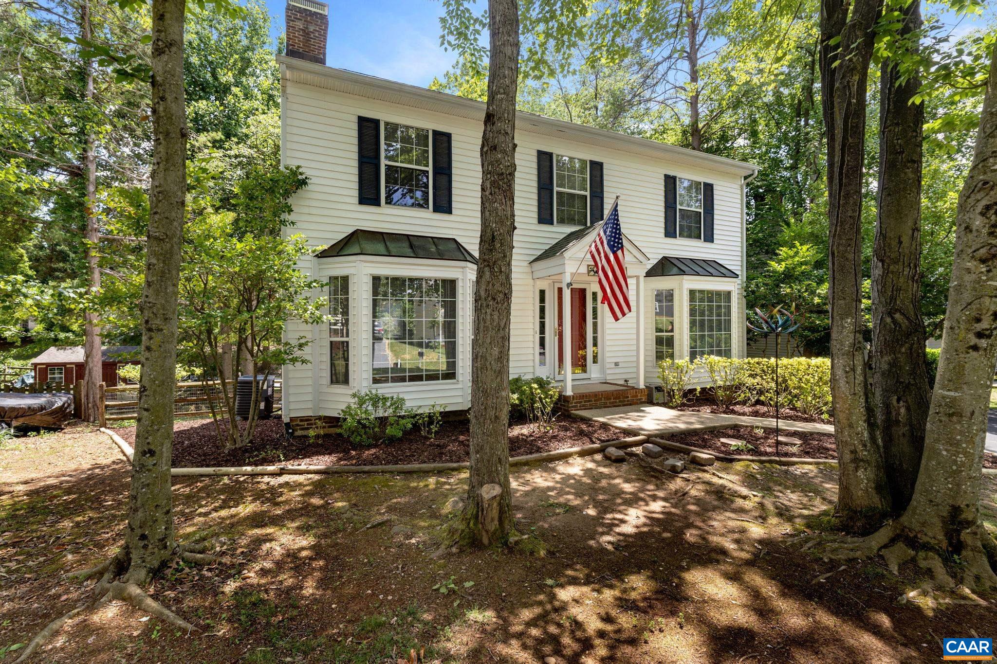 2017 LOCKE LN
