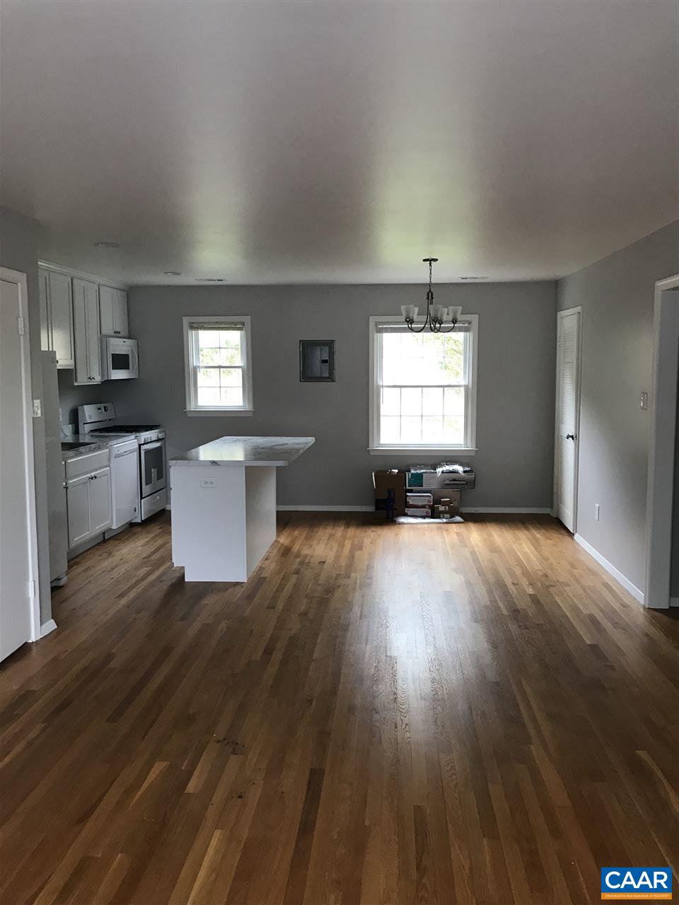 142 HESSIAN HILLS CIR Unit: 3