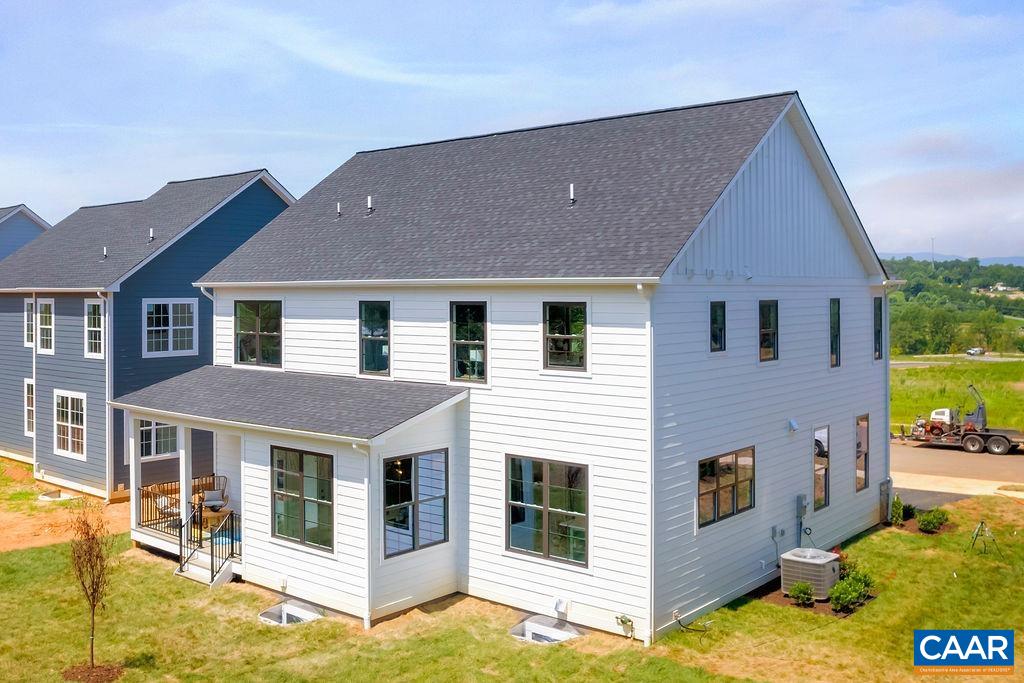 3469 THICKET RUN PL