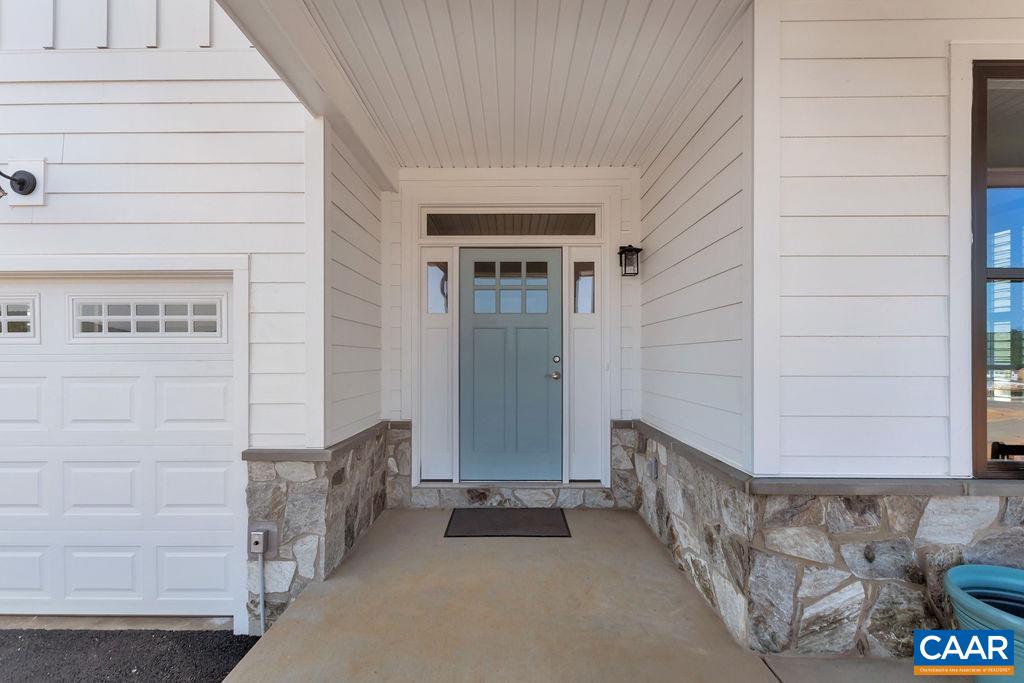 3469 THICKET RUN PL
