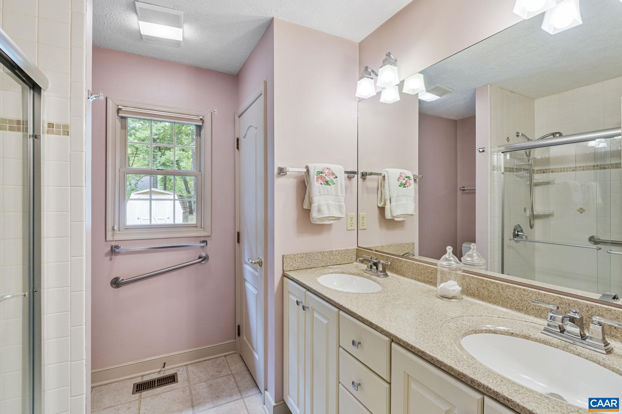 248 JEFFERSON DR