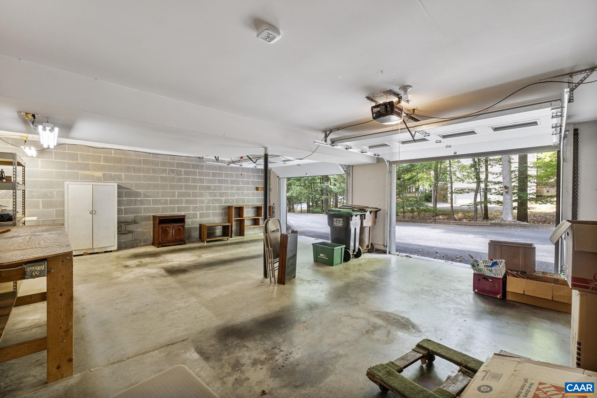 248 JEFFERSON DR