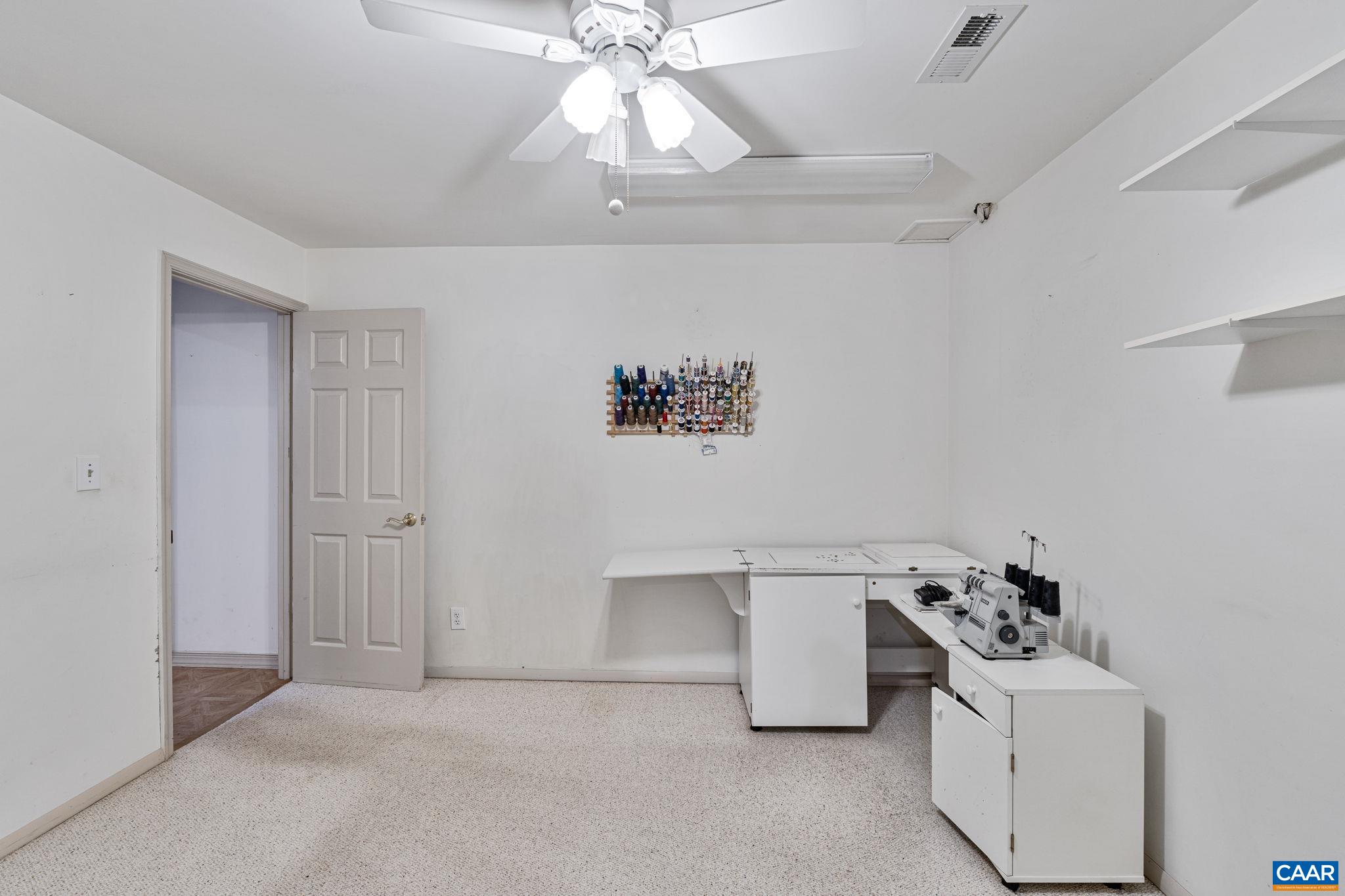 248 JEFFERSON DR