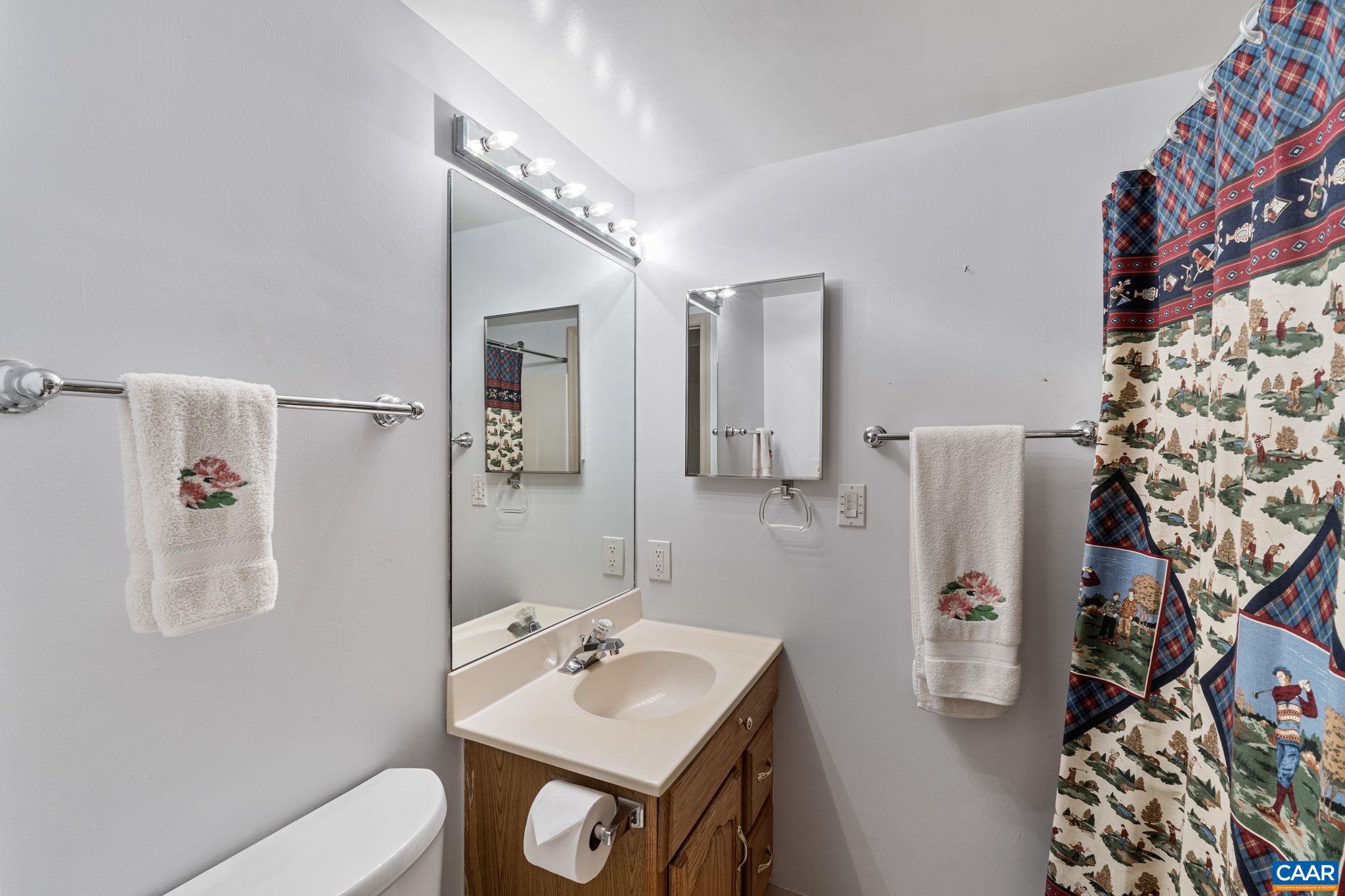 248 JEFFERSON DR