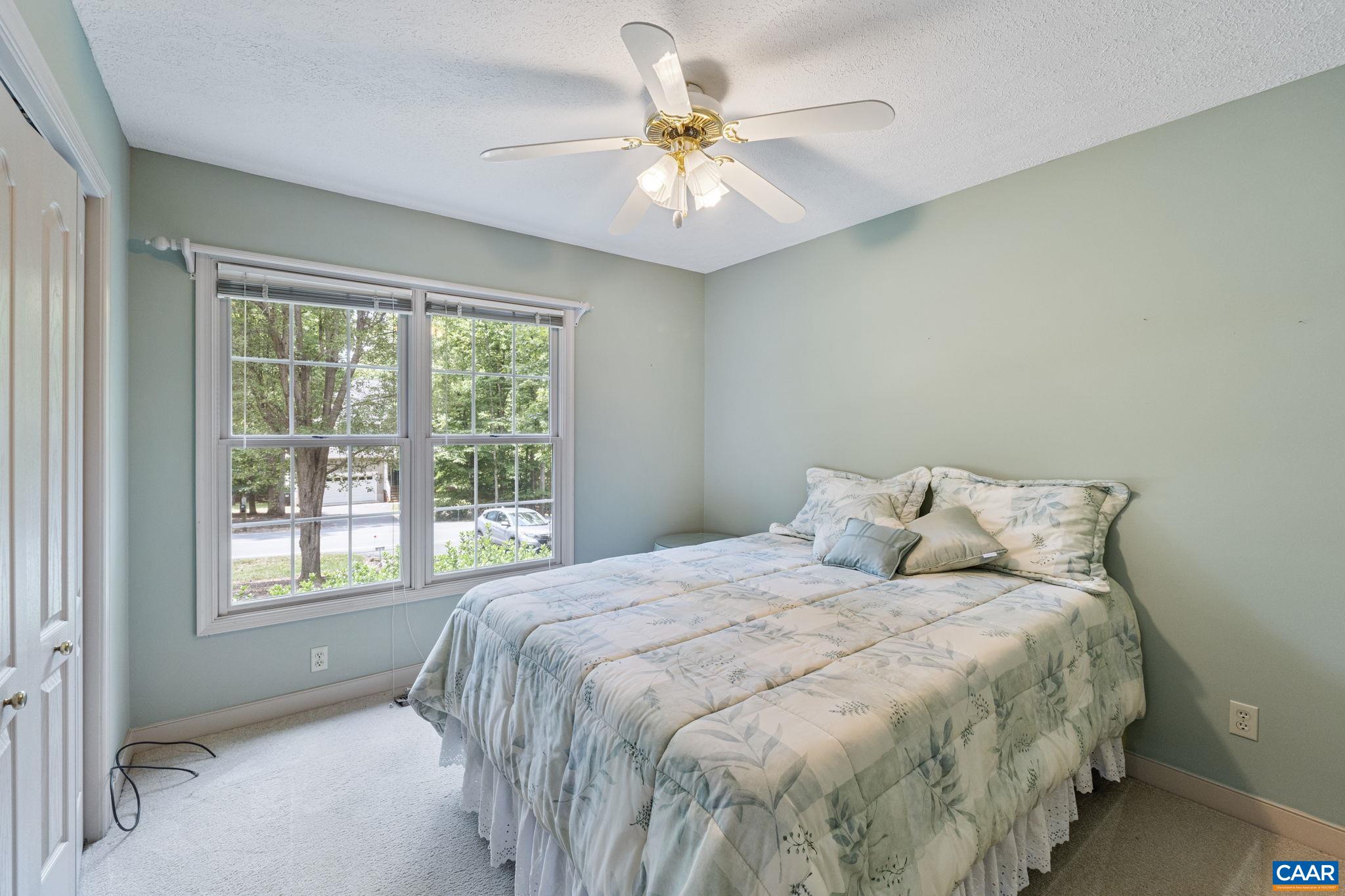 248 JEFFERSON DR