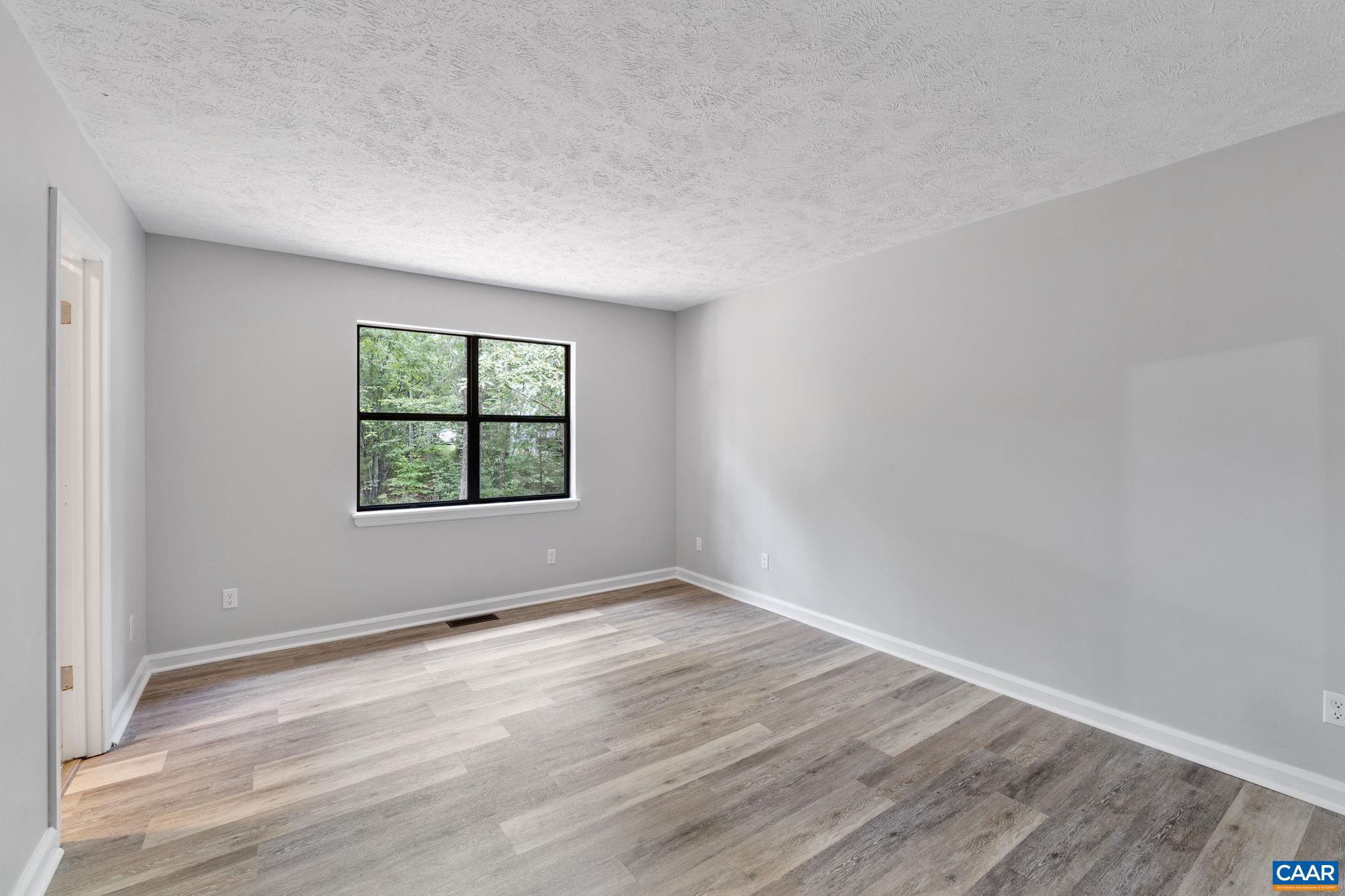4 HAVERSACK RD
