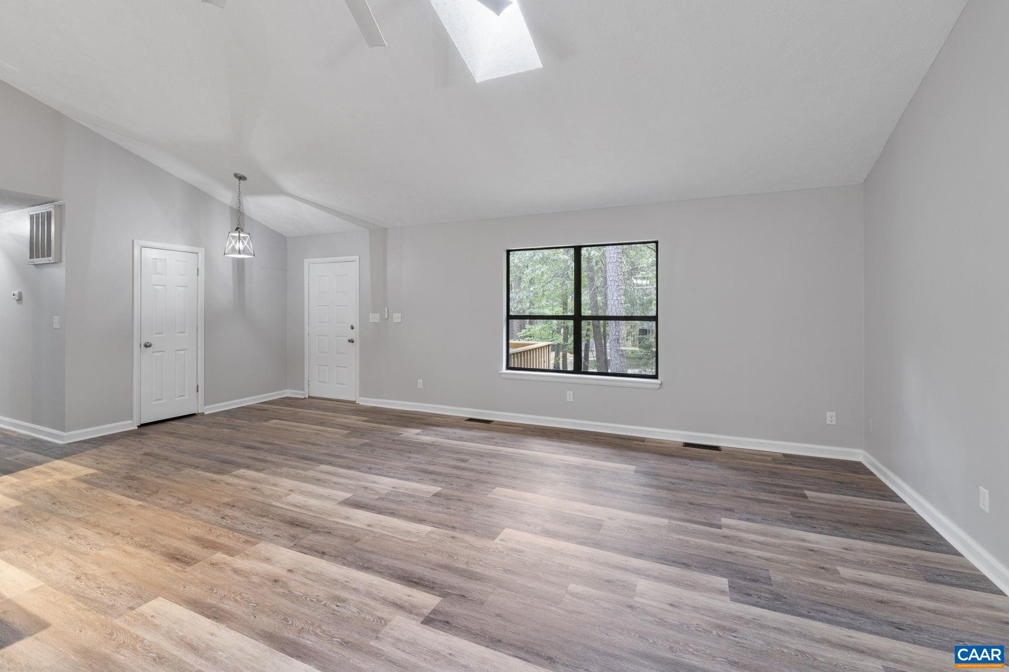 4 HAVERSACK RD