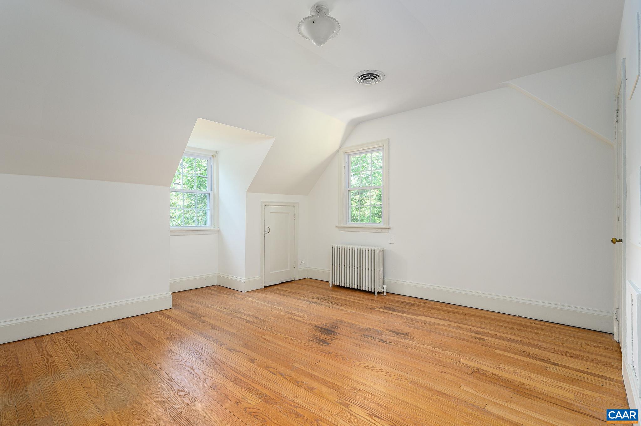 120 MINOR RD