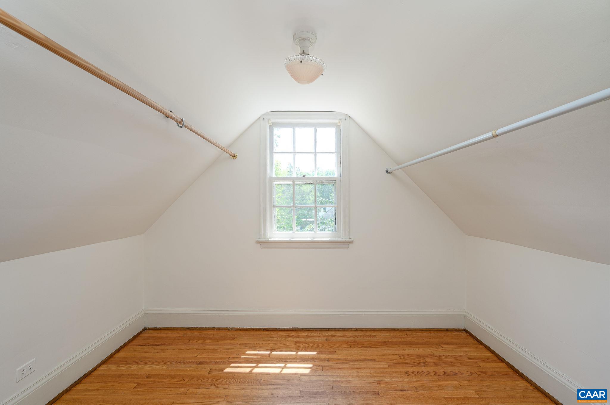 120 MINOR RD