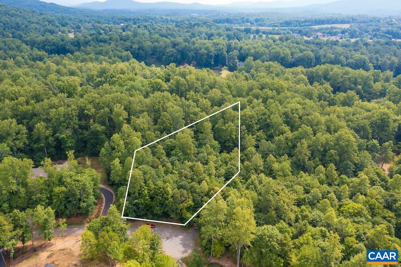 355 HIDDEN SPRINGS LN