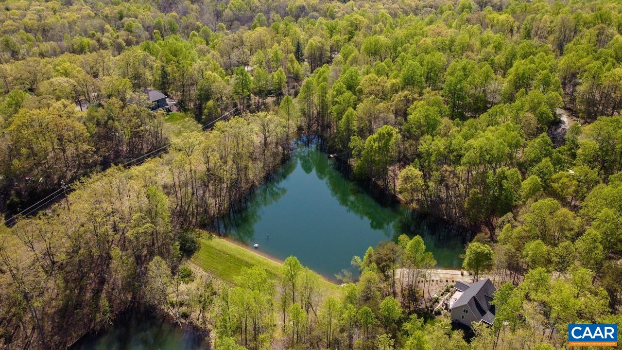 30 LOST POND