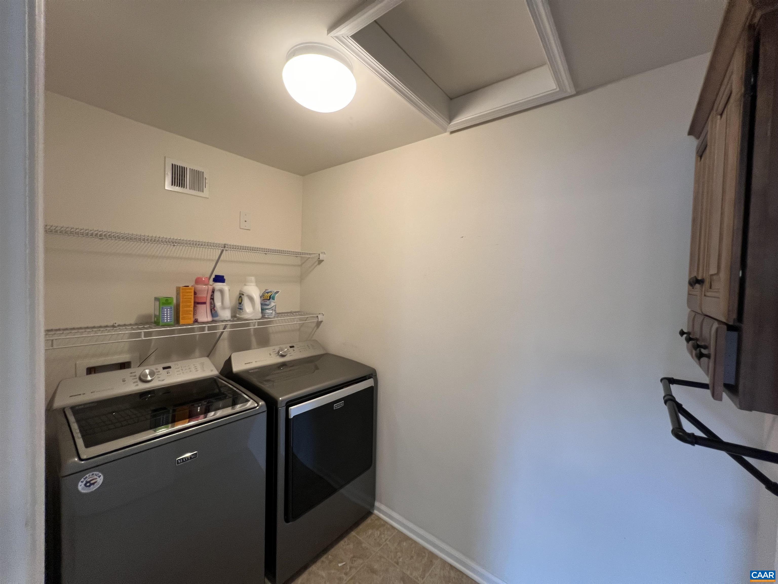 365 RIDGEMONT RD