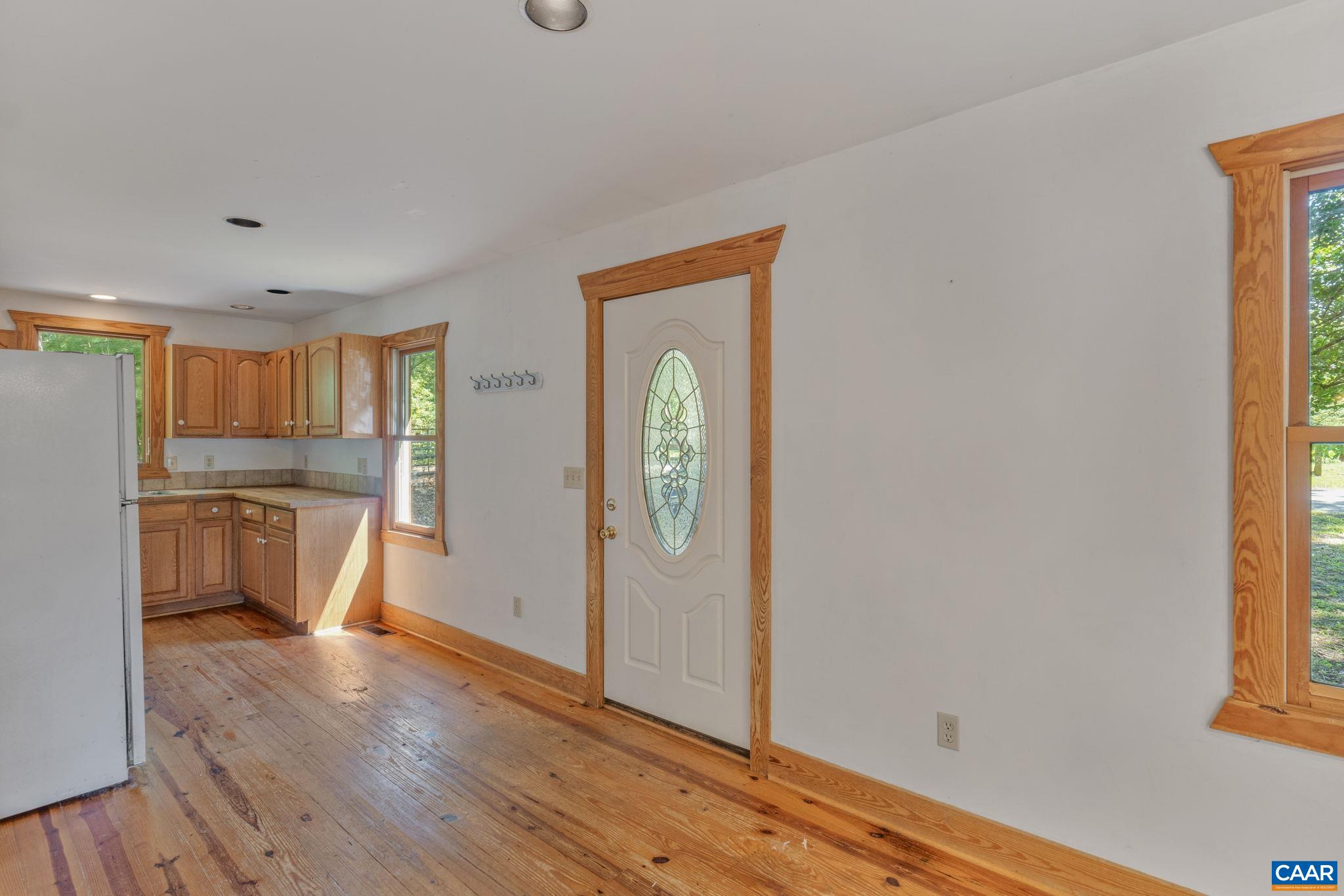 6975 ROCKFISH RIVER RD