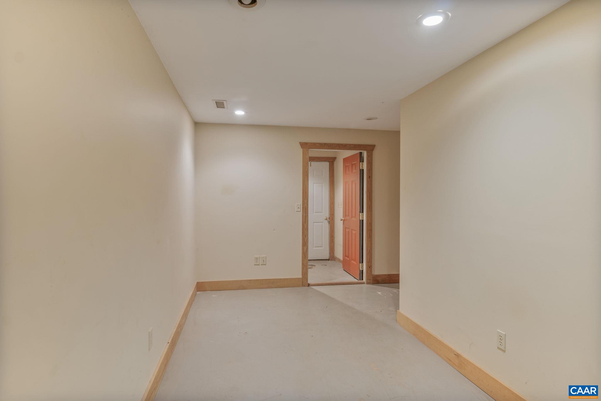 6975 ROCKFISH RIVER RD