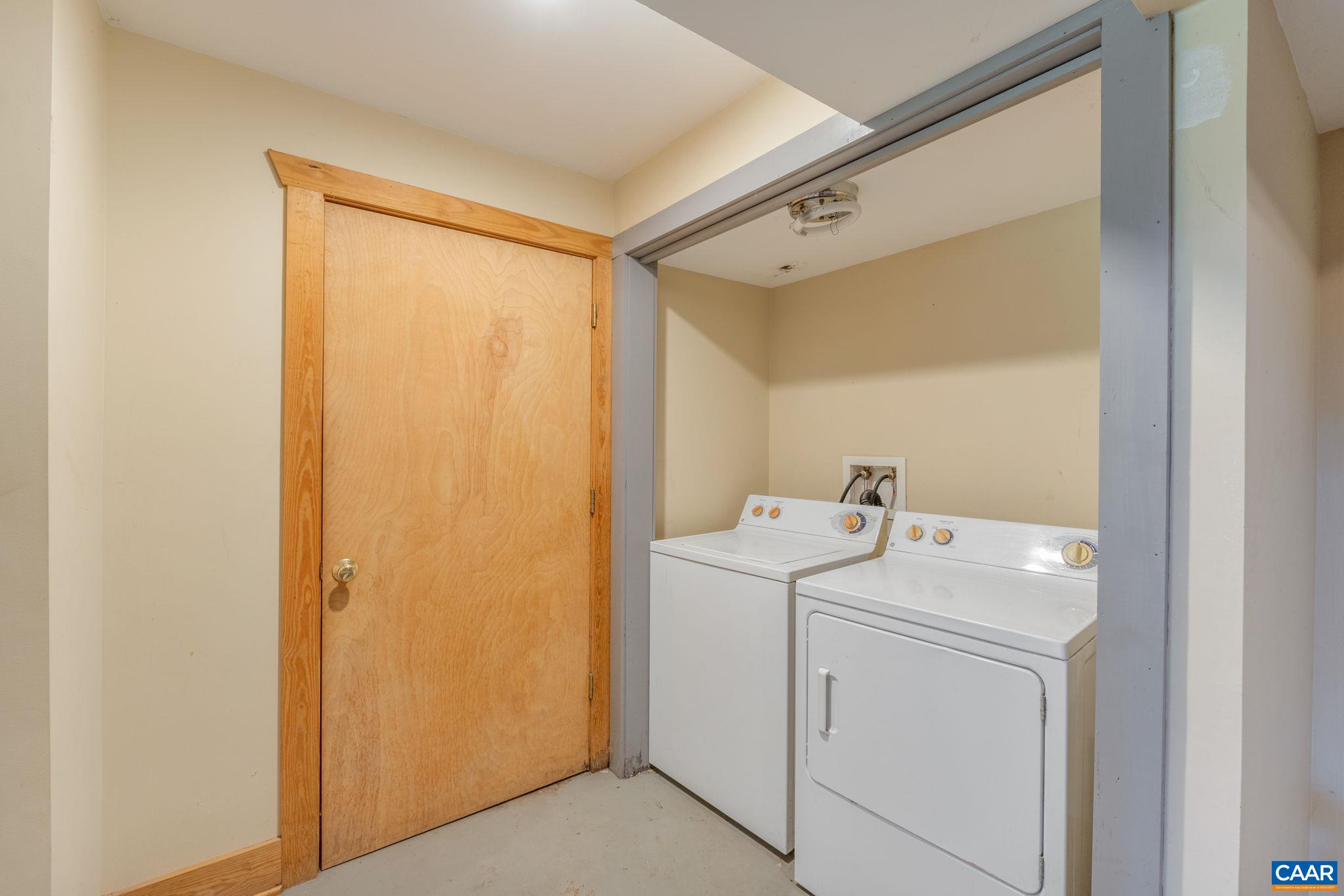 6975 ROCKFISH RIVER RD