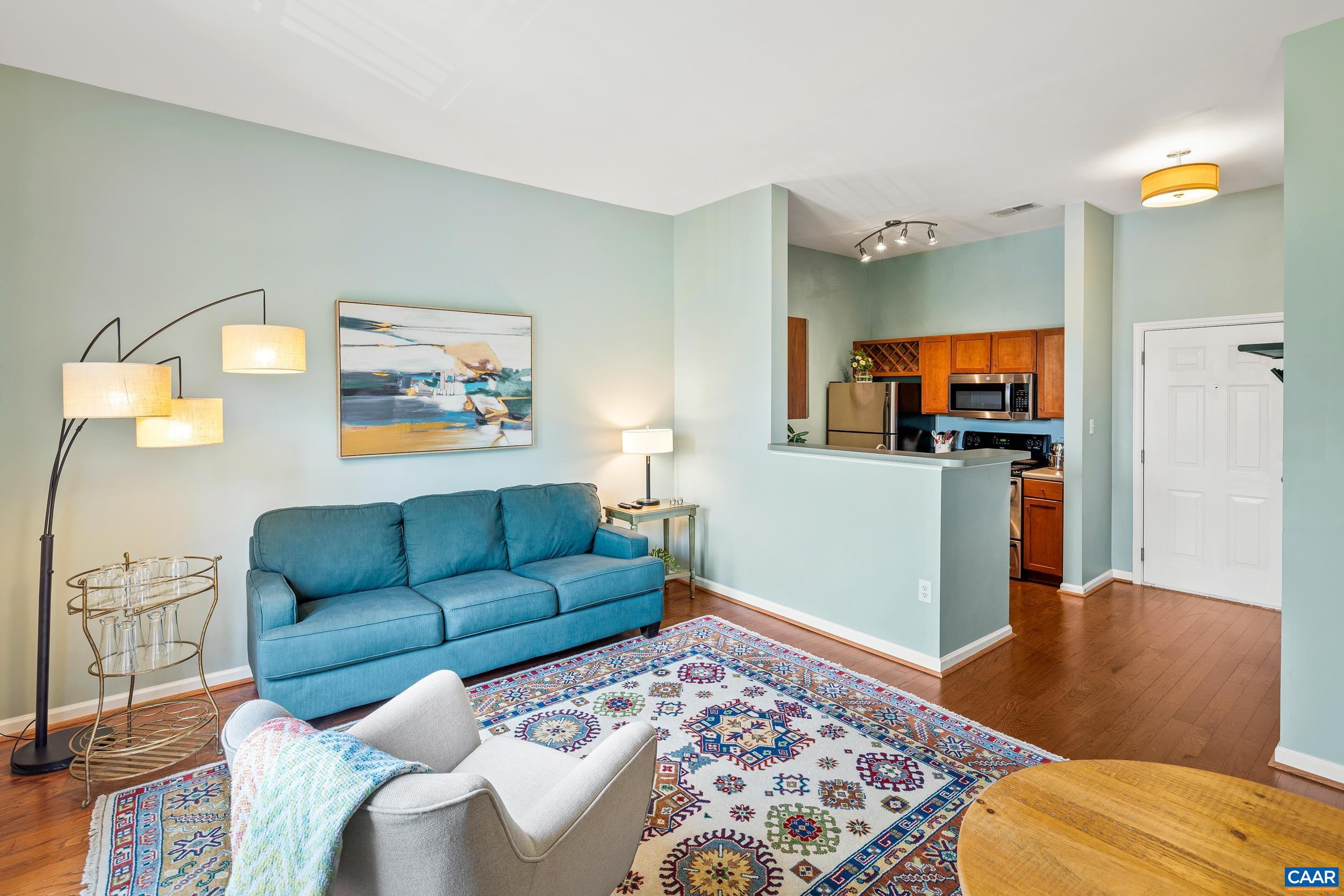 770 WALKER SQ Unit: 4A