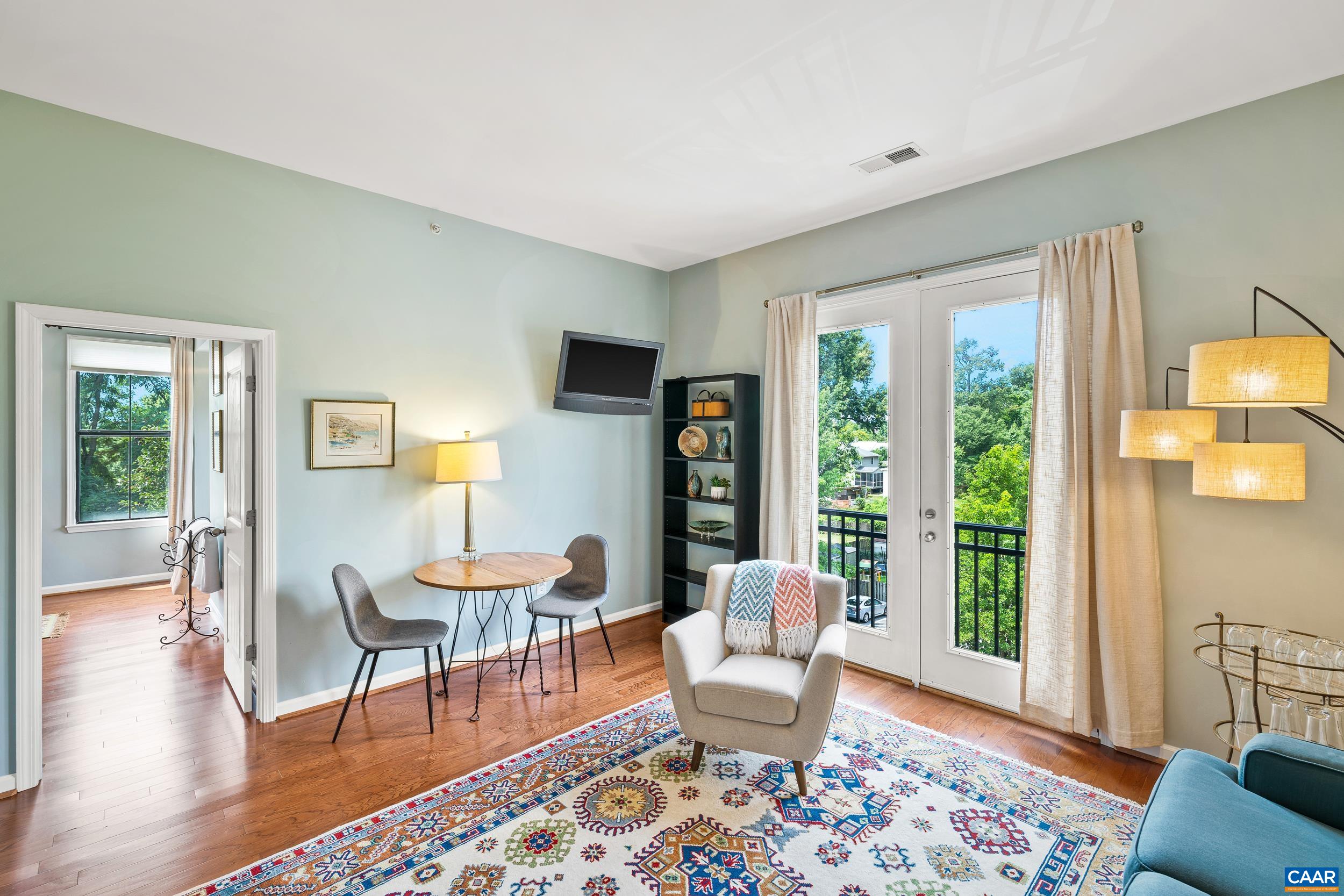 770 WALKER SQ Unit: 4A