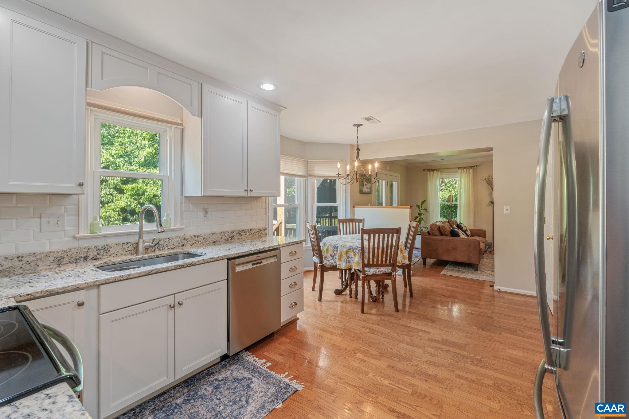 1113 RAINTREE DR