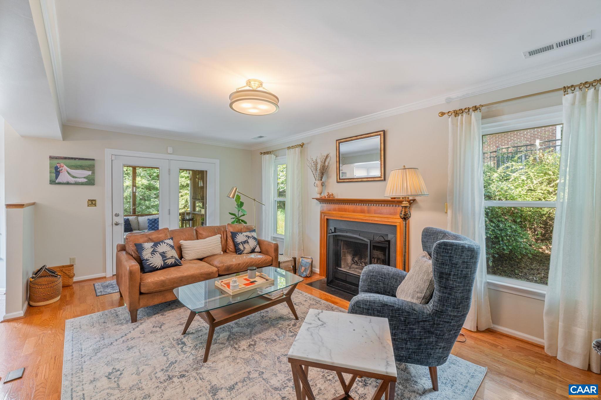 1113 RAINTREE DR