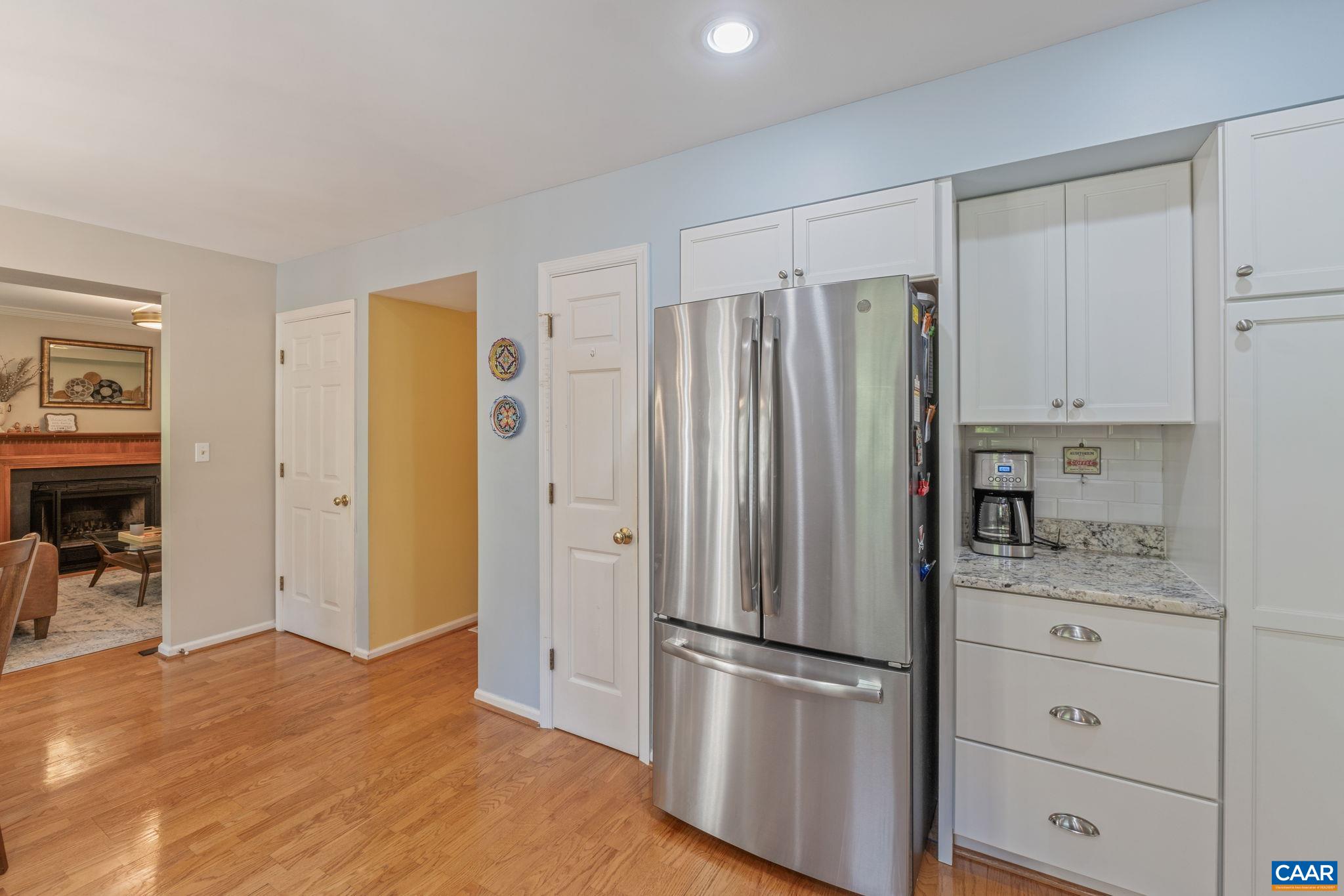 1113 RAINTREE DR