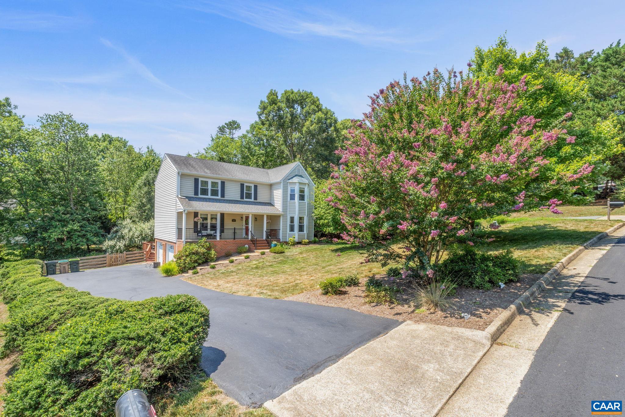 1113 RAINTREE DR