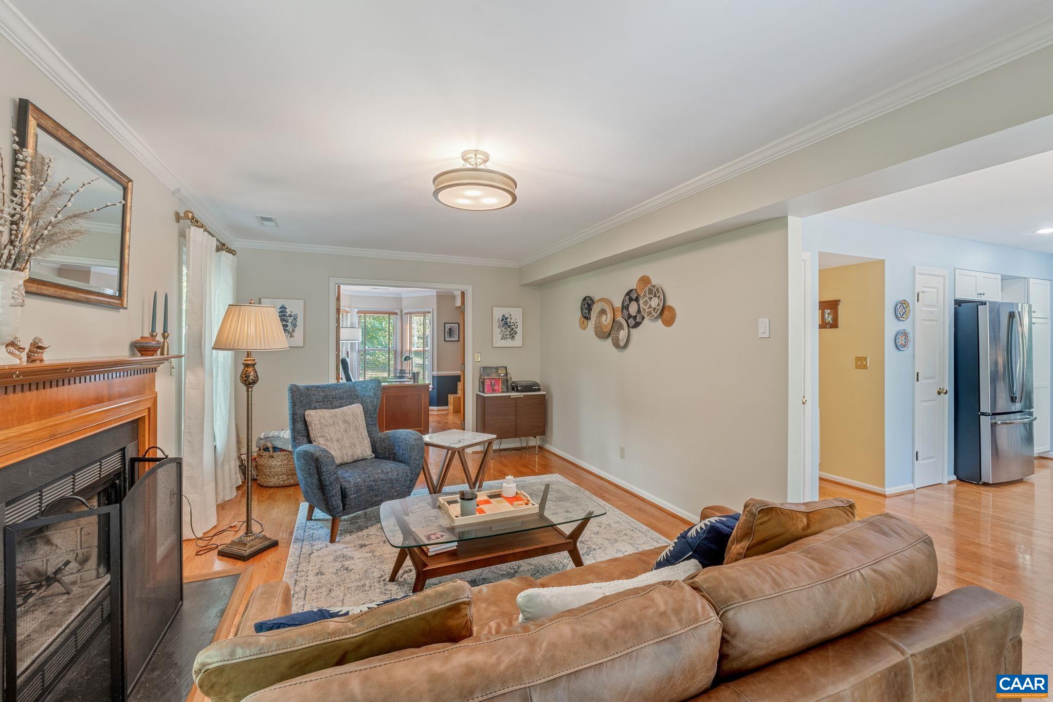 1113 RAINTREE DR