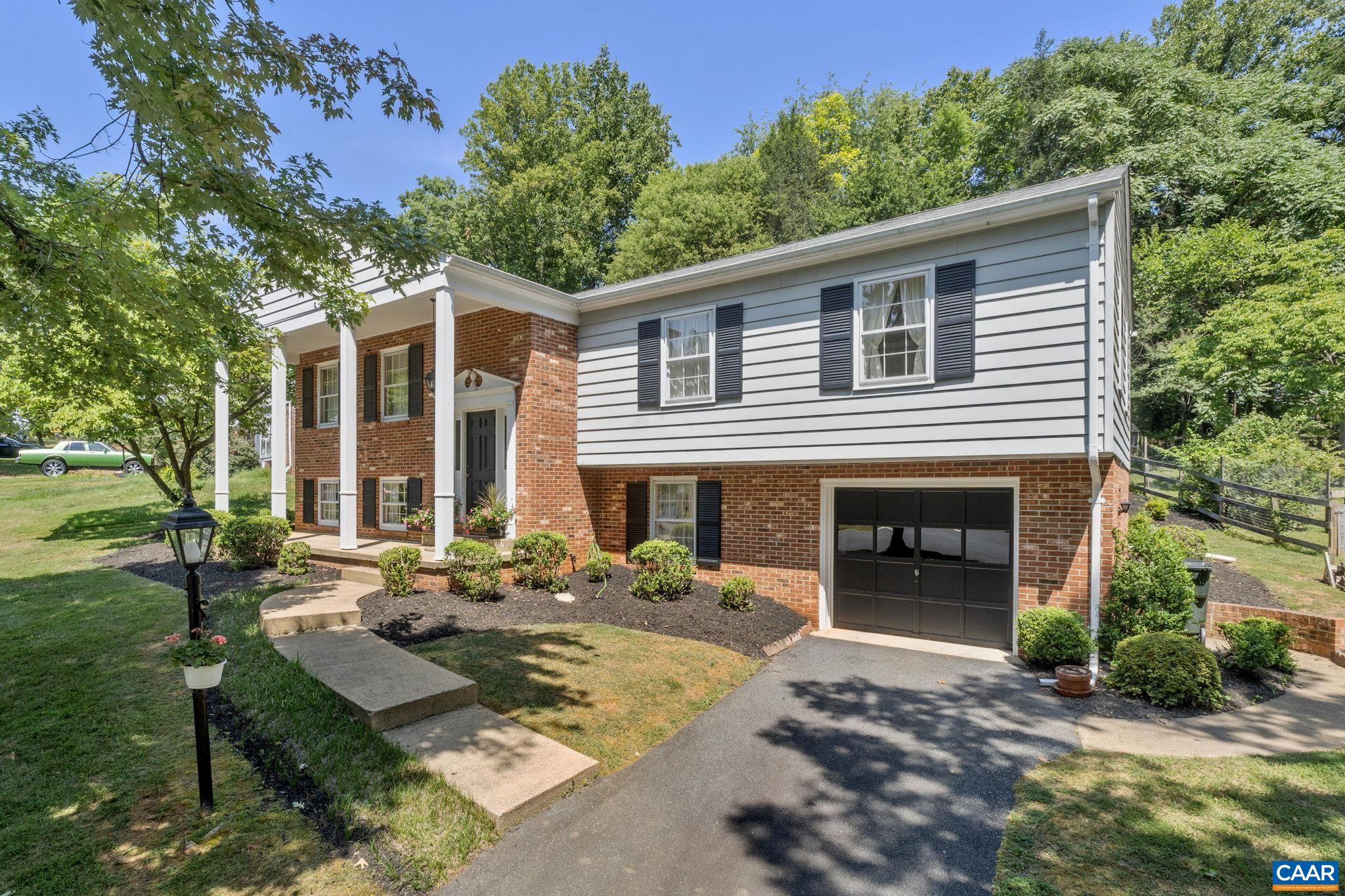 2913 IDLEWOOD DR