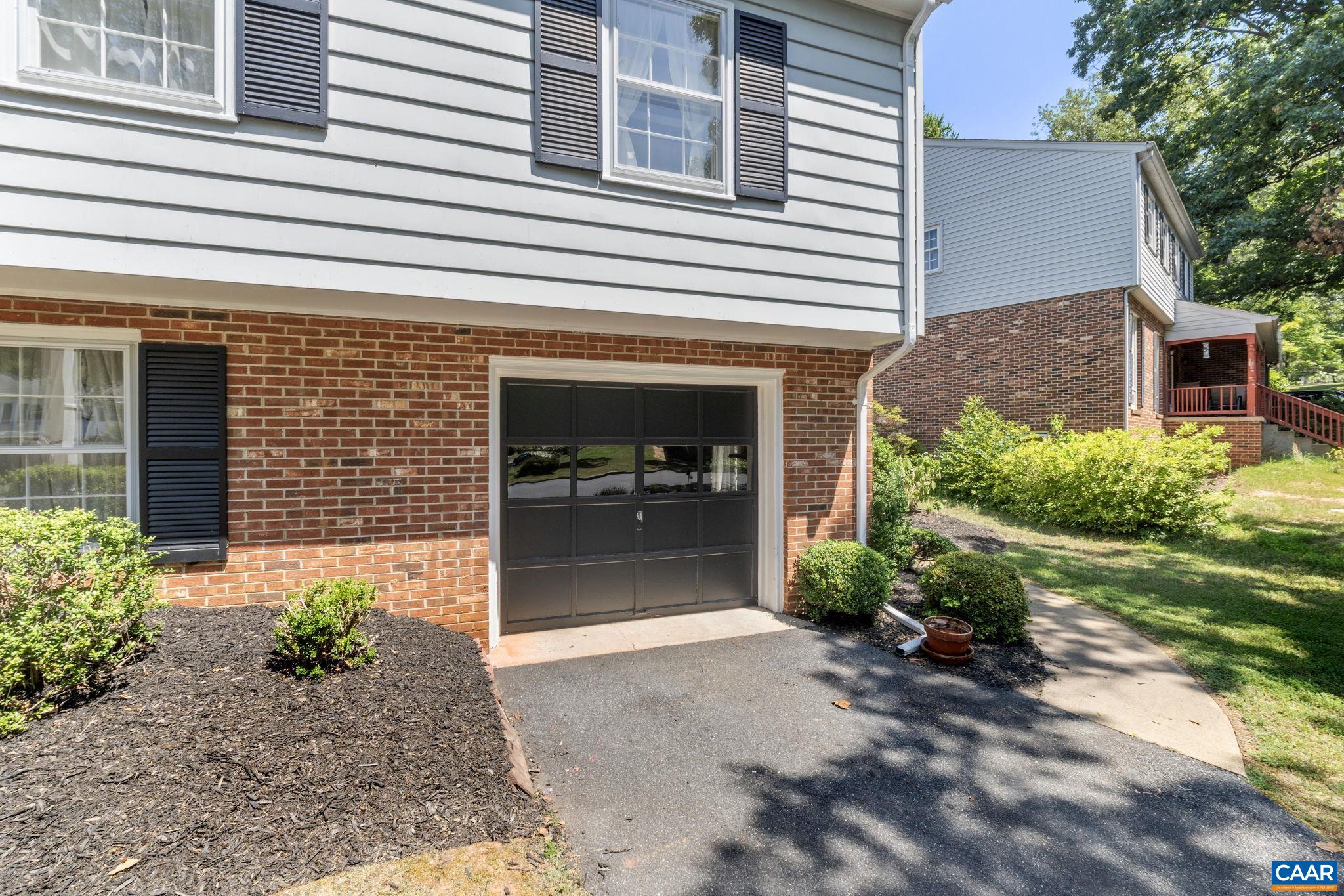 2913 IDLEWOOD DR