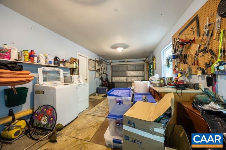 3340 ANGUS RD