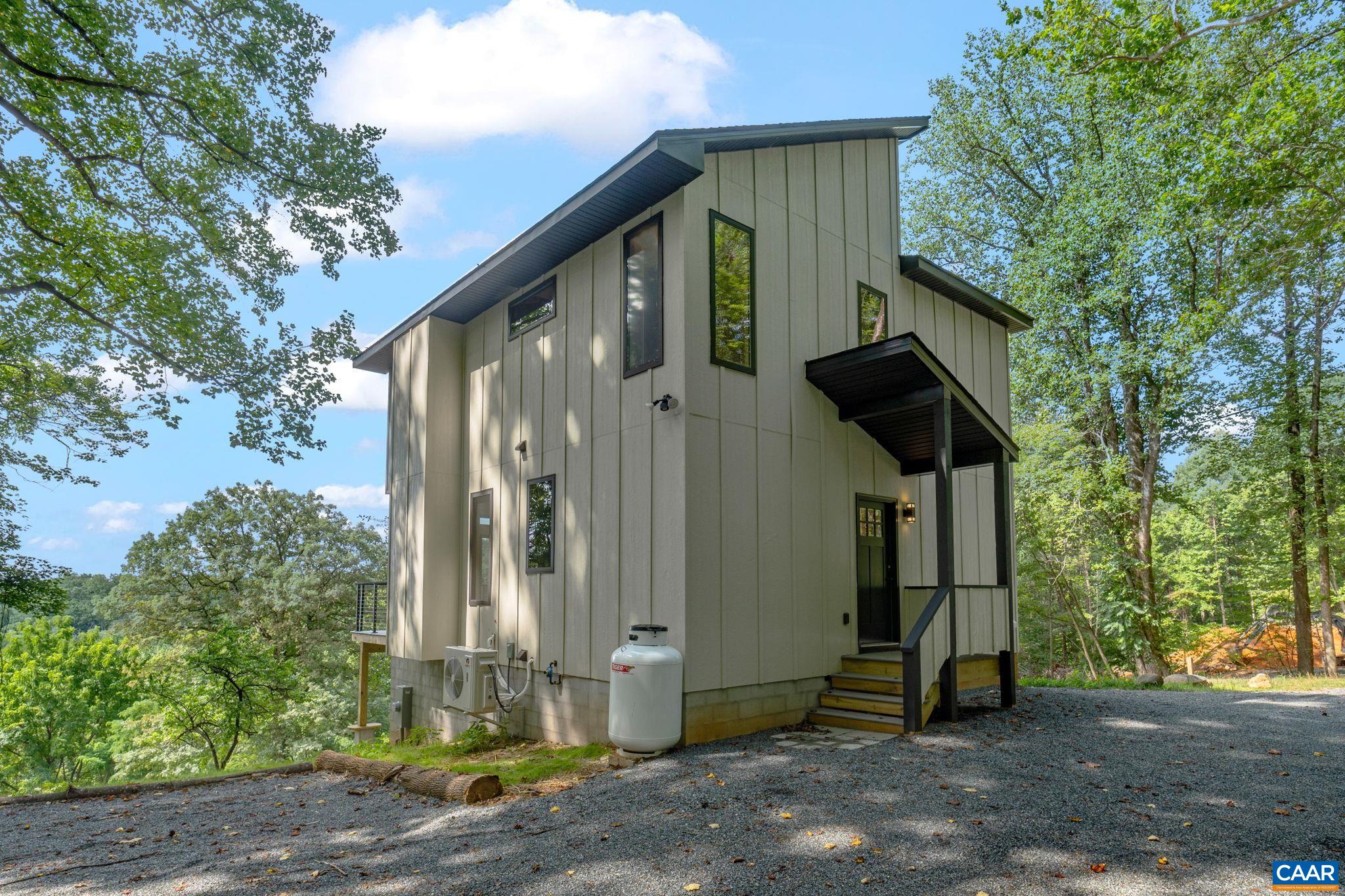 181 TURKEY RIDGE RD
