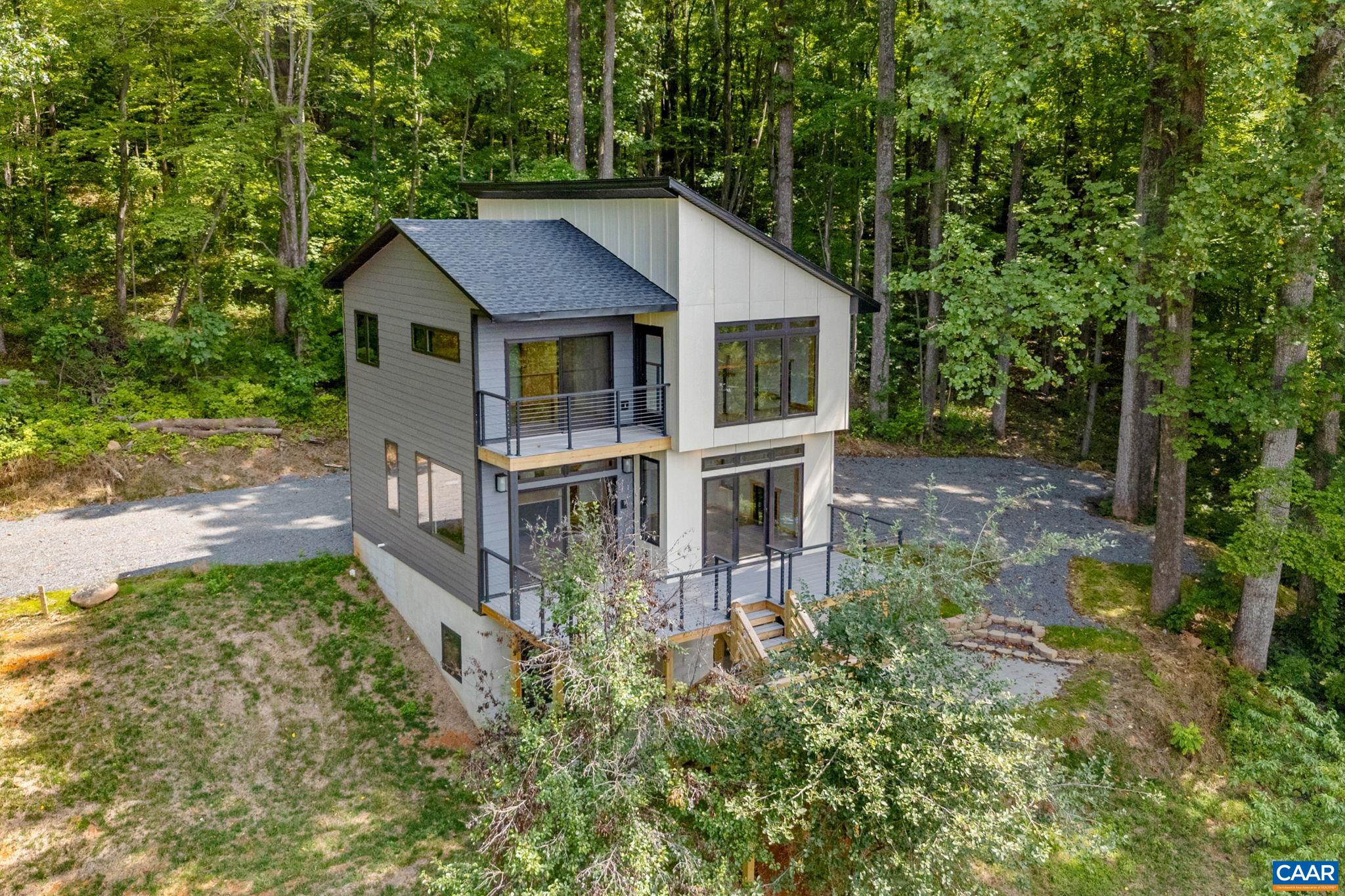 181 TURKEY RIDGE RD