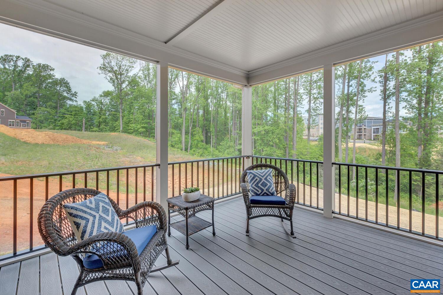 106 THICKET RUN PL