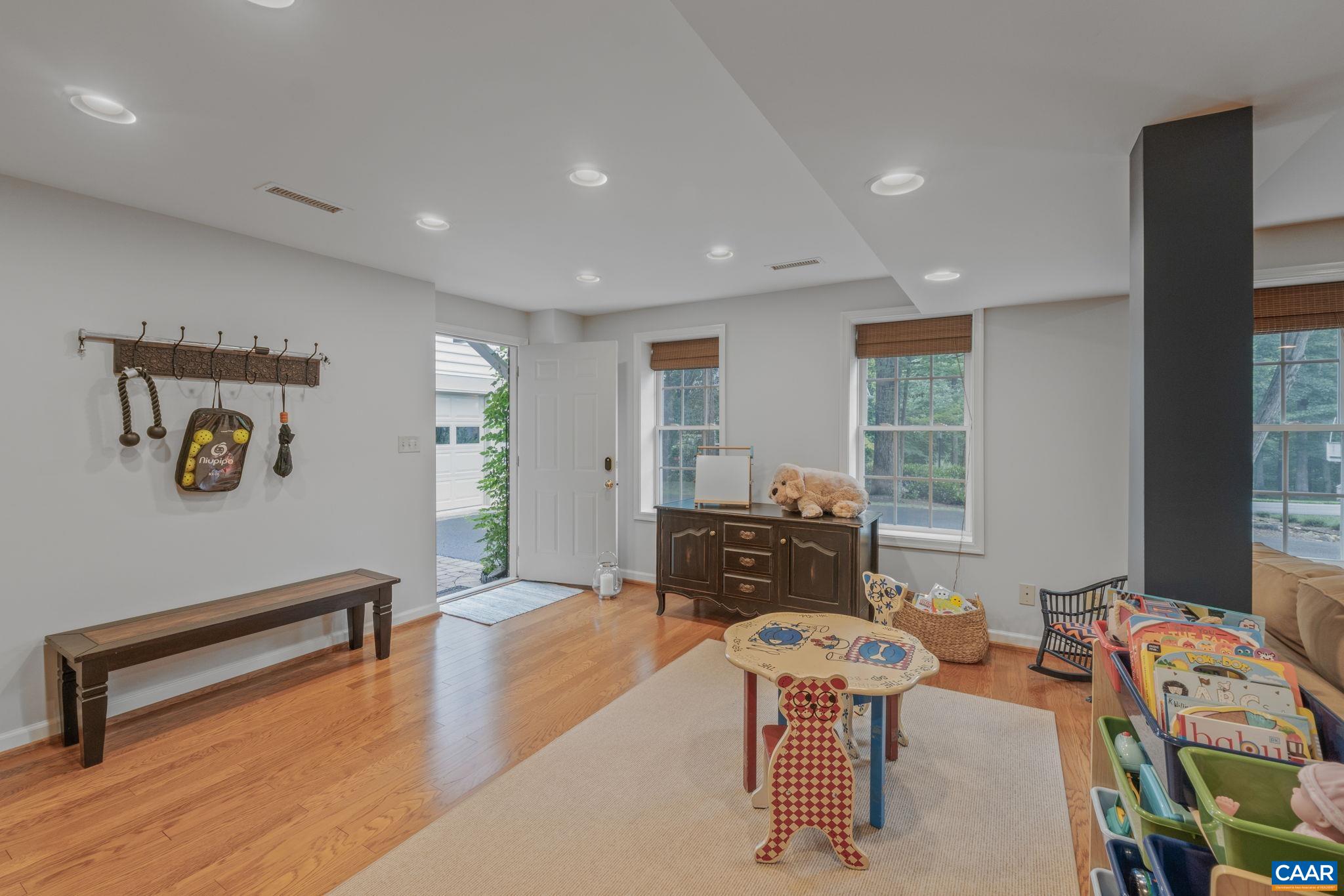 1609 PURPLE SAGE CT