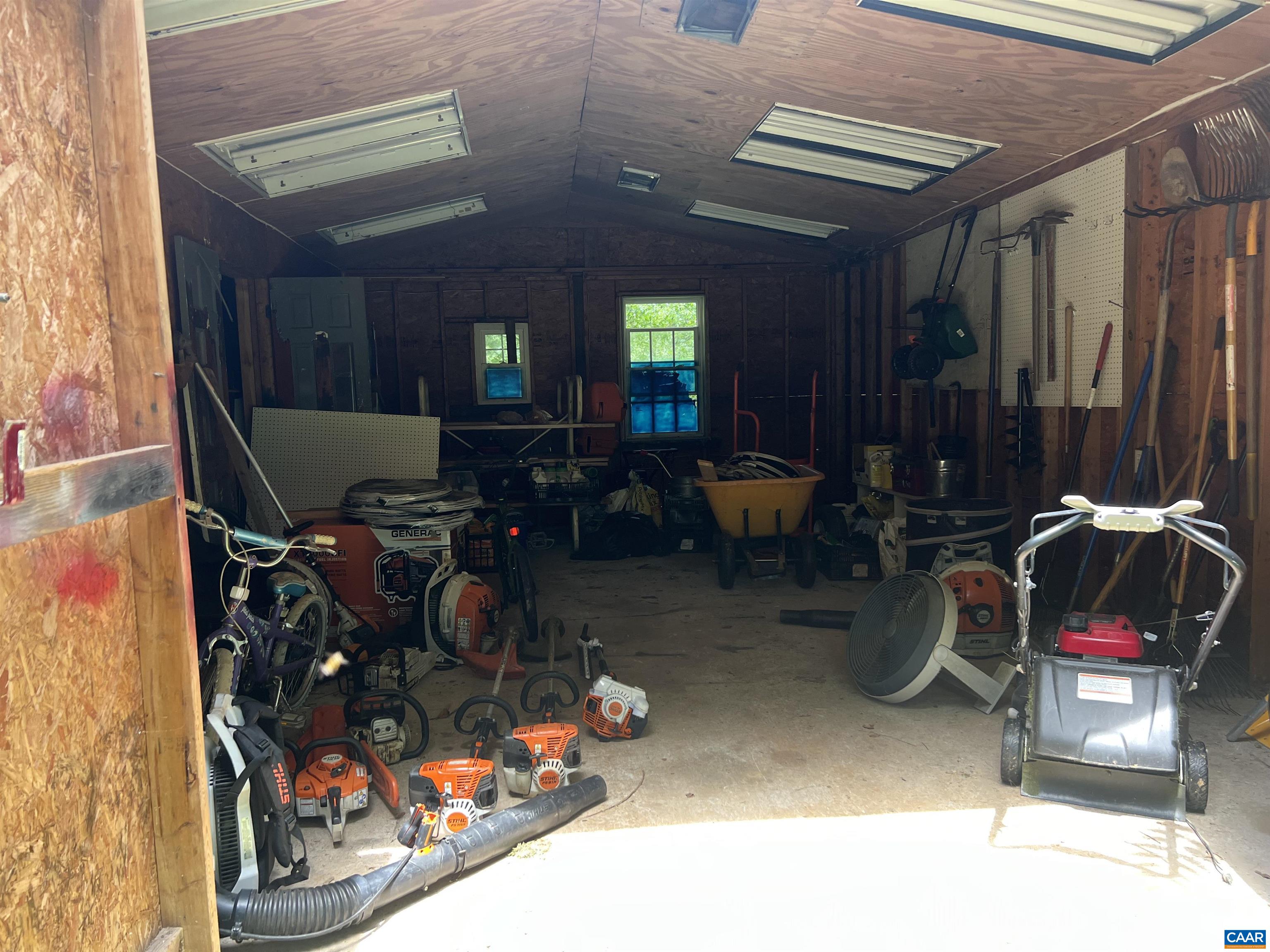 4738 PRESIDENTS RD