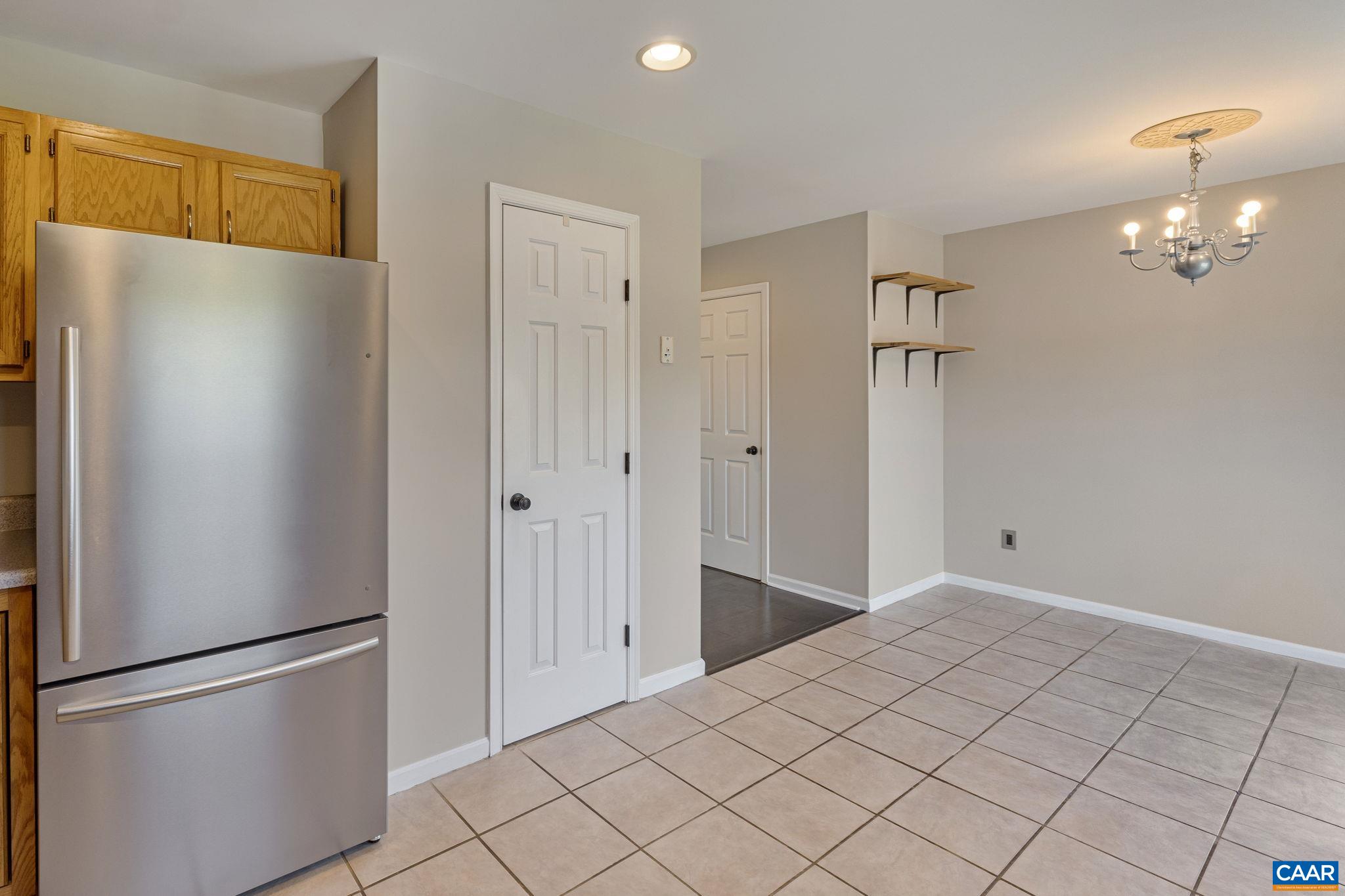 104 GREENWICH CT