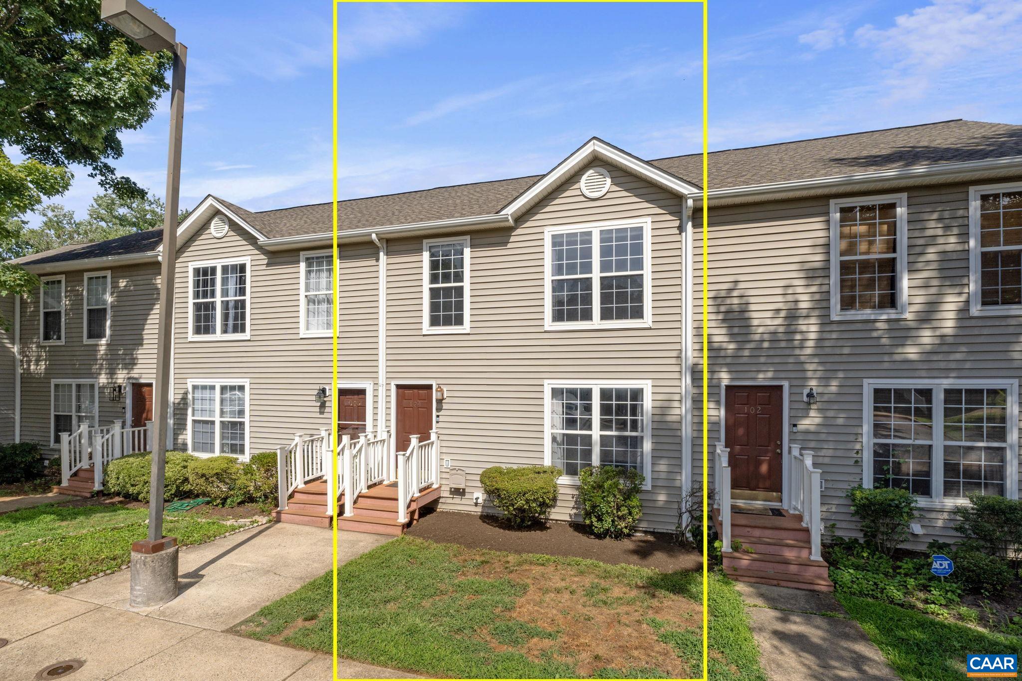 104 GREENWICH CT