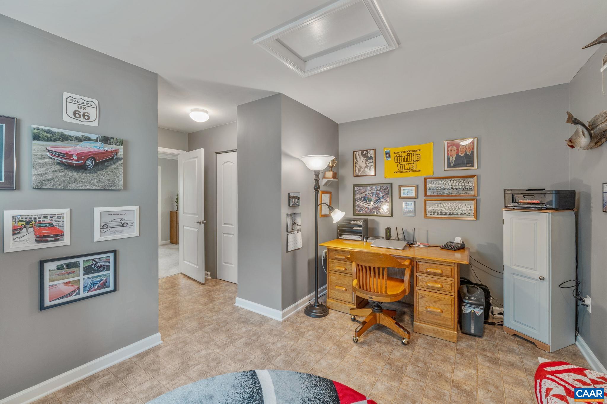 1389 DELPHI LN