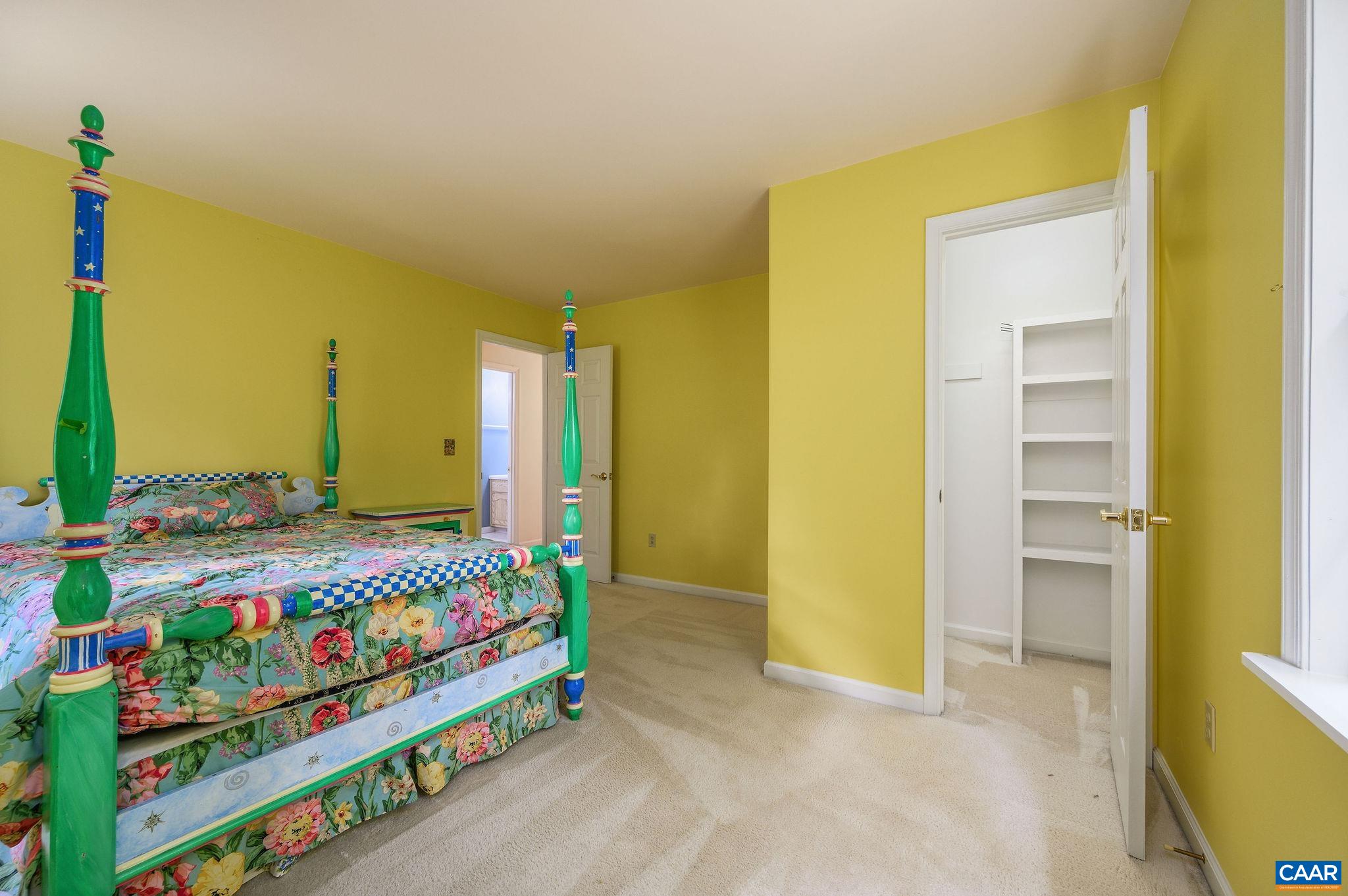 1330 MOSBY RCH