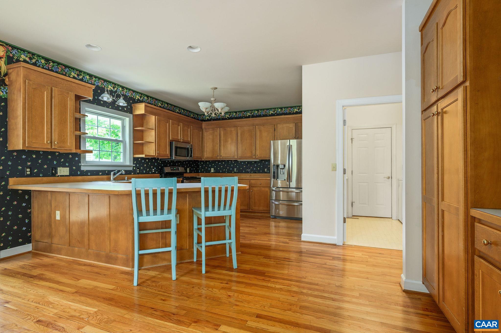 1330 MOSBY RCH