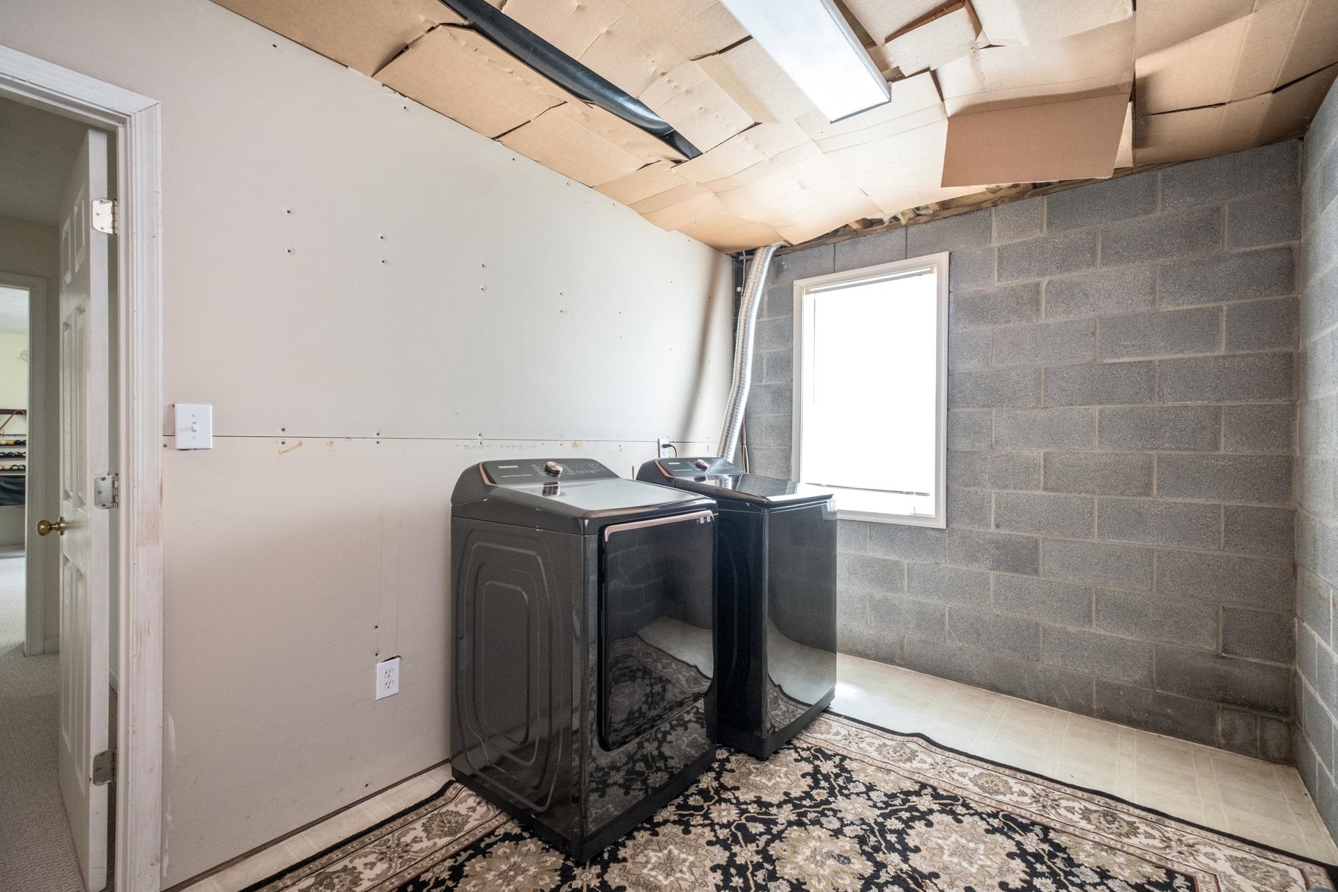 89 BRIDGEPORT DR
