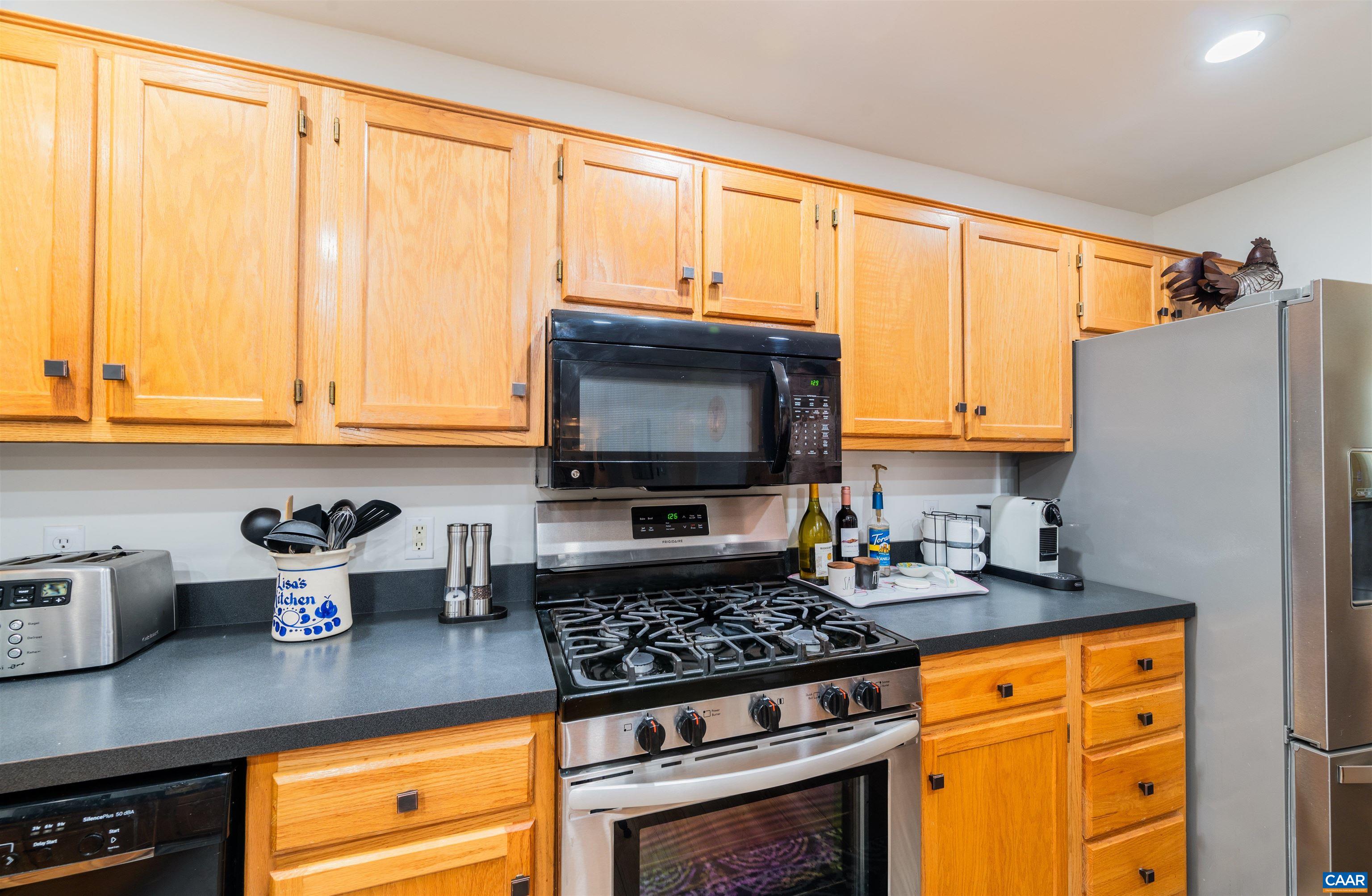 1700 EMPRESS PL