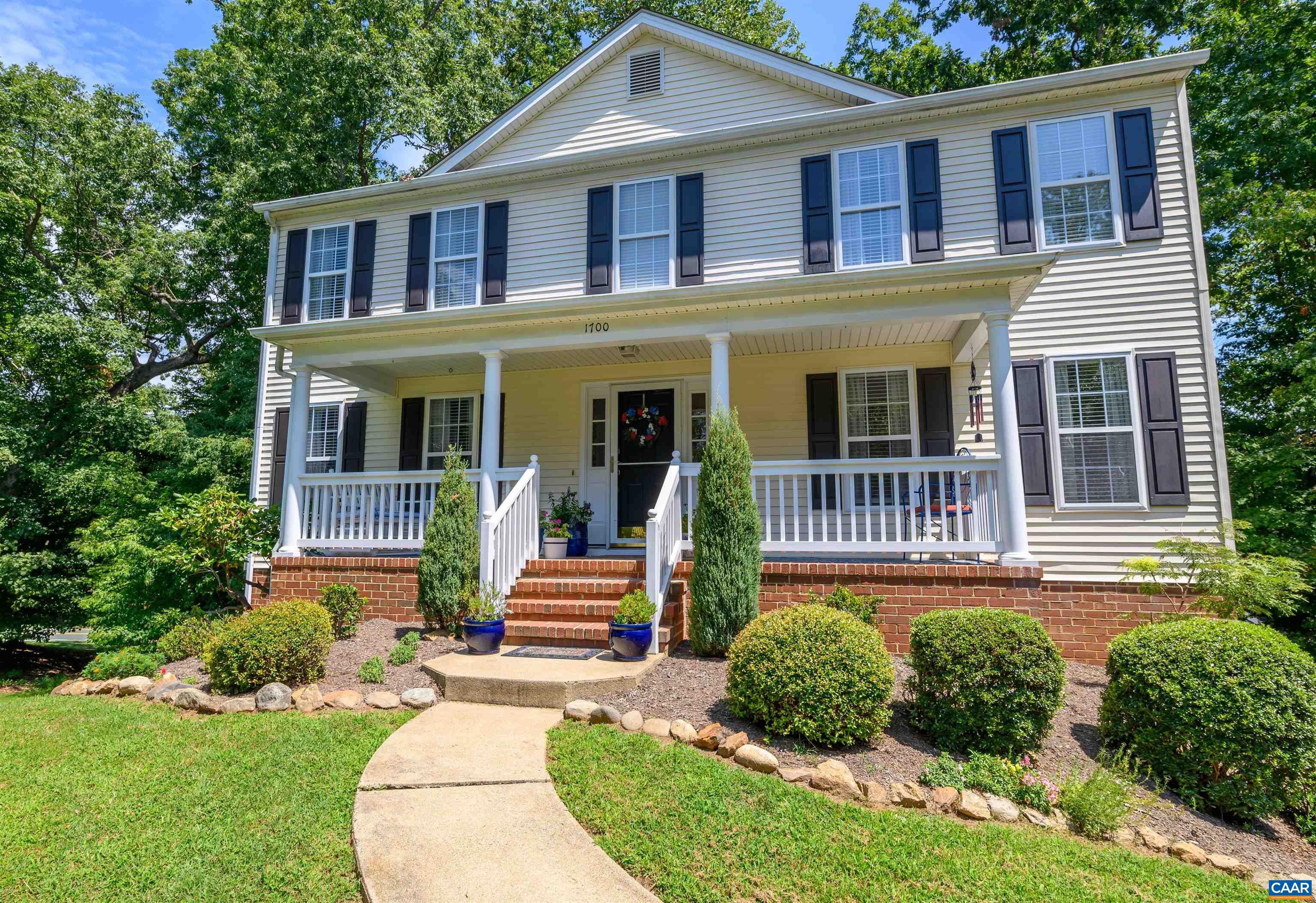 1700 EMPRESS PL