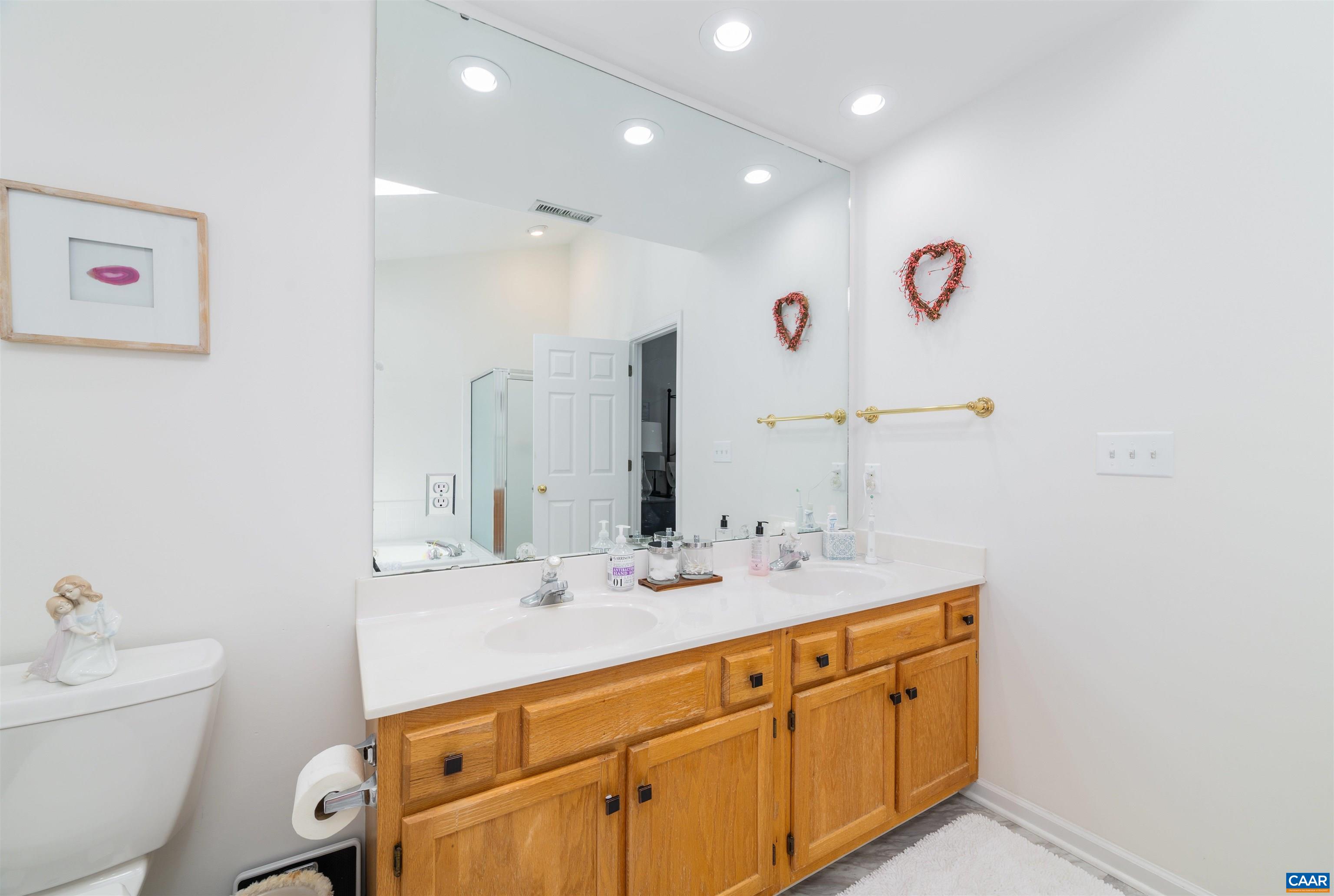 1700 EMPRESS PL
