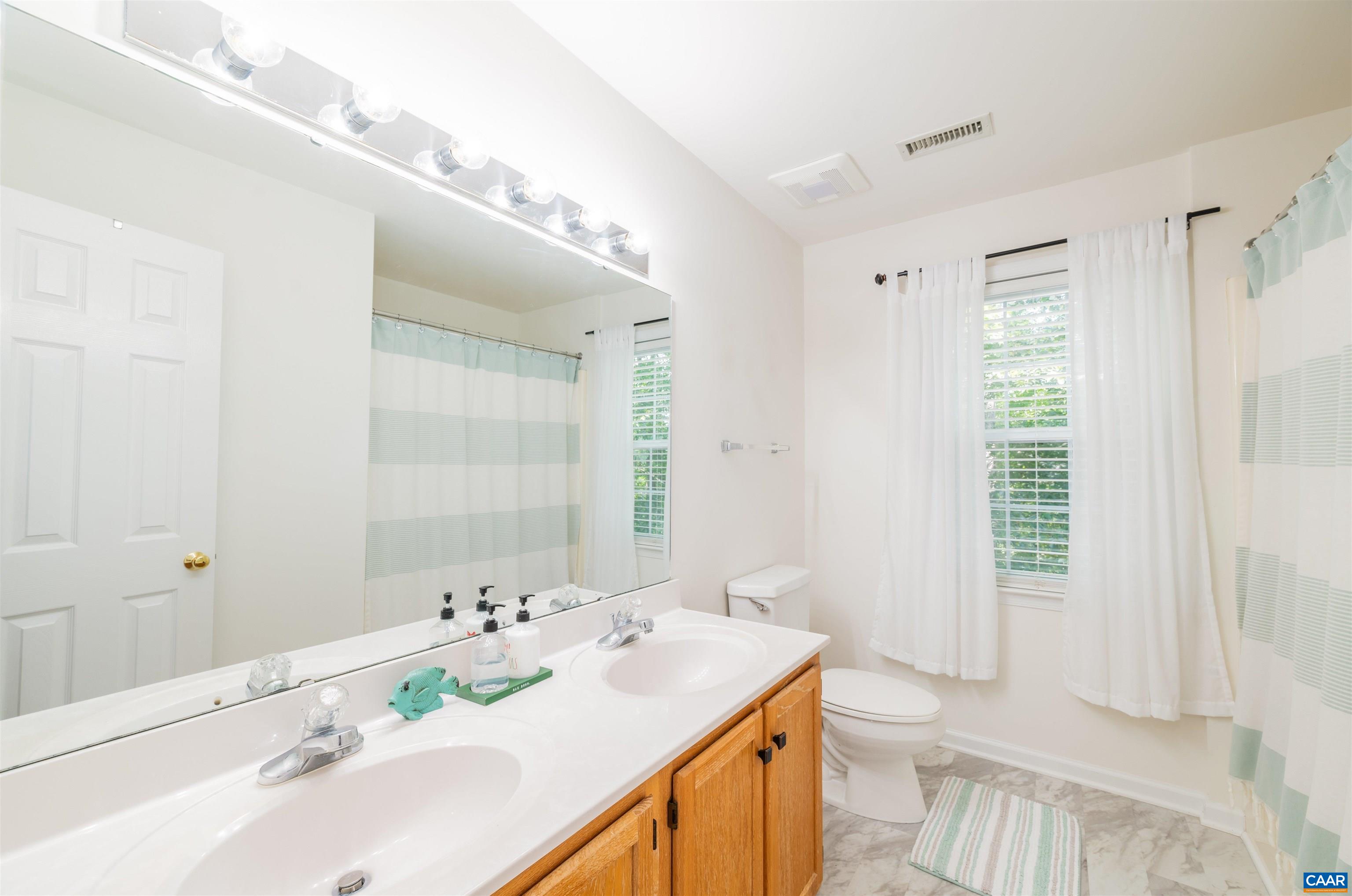 1700 EMPRESS PL