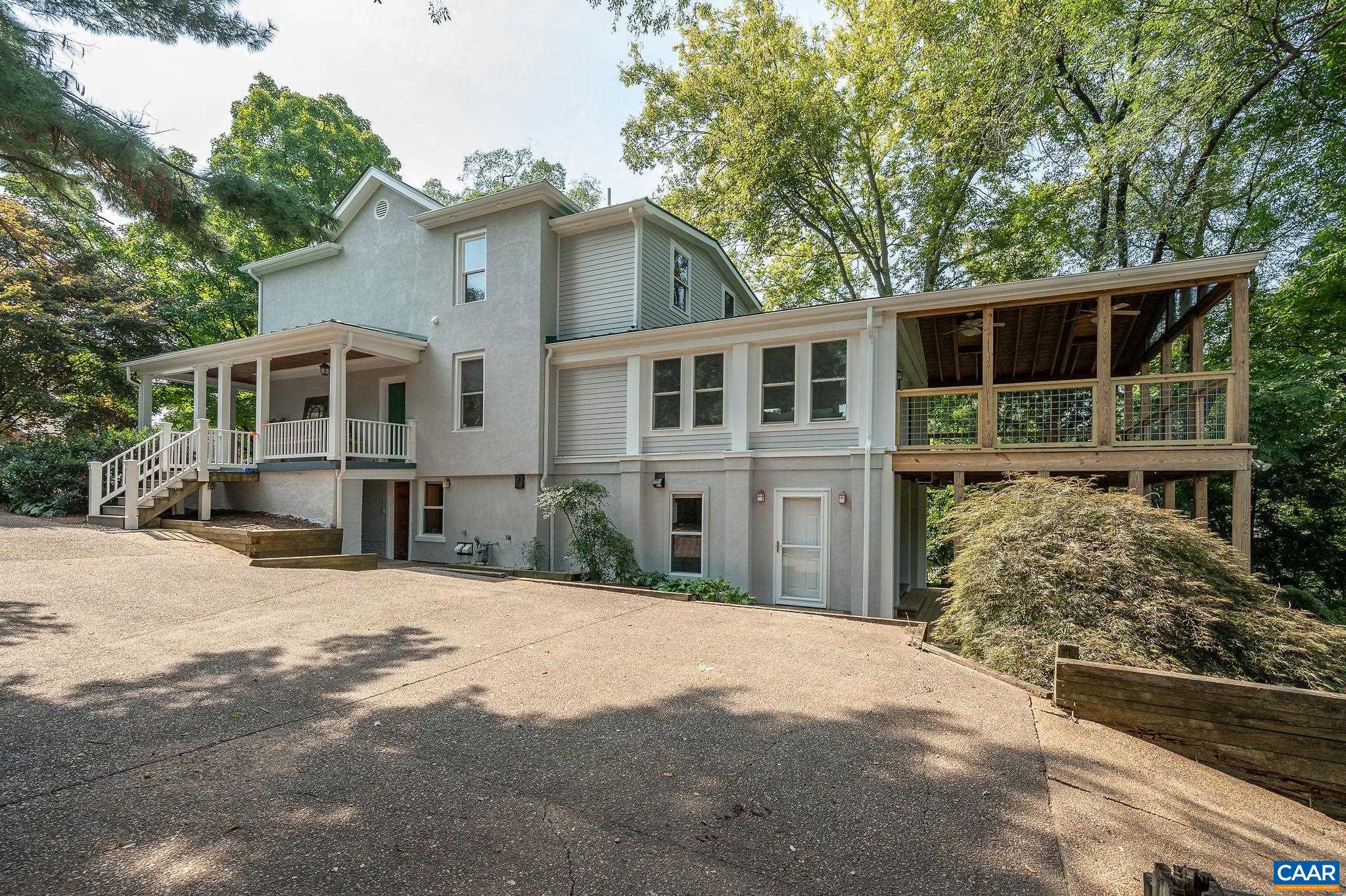 731 LOCUST AVE